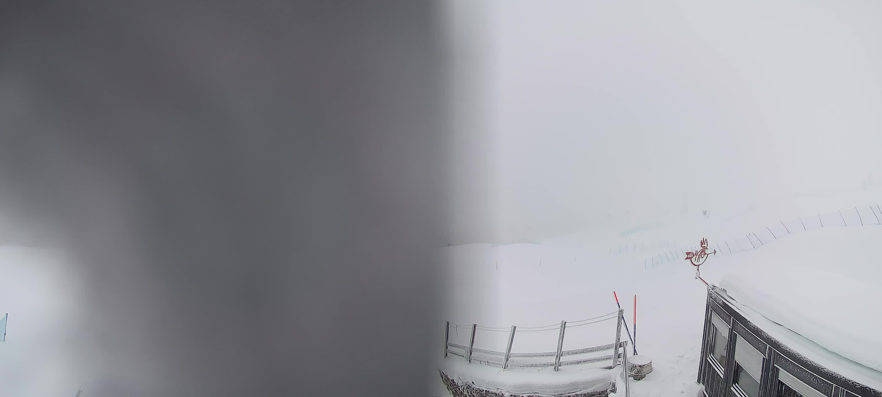 Snowpark Kronplatz live webcam