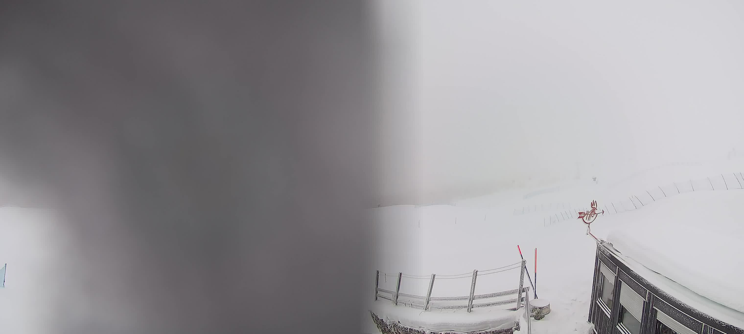 Snowpark Kronplatz live webcam