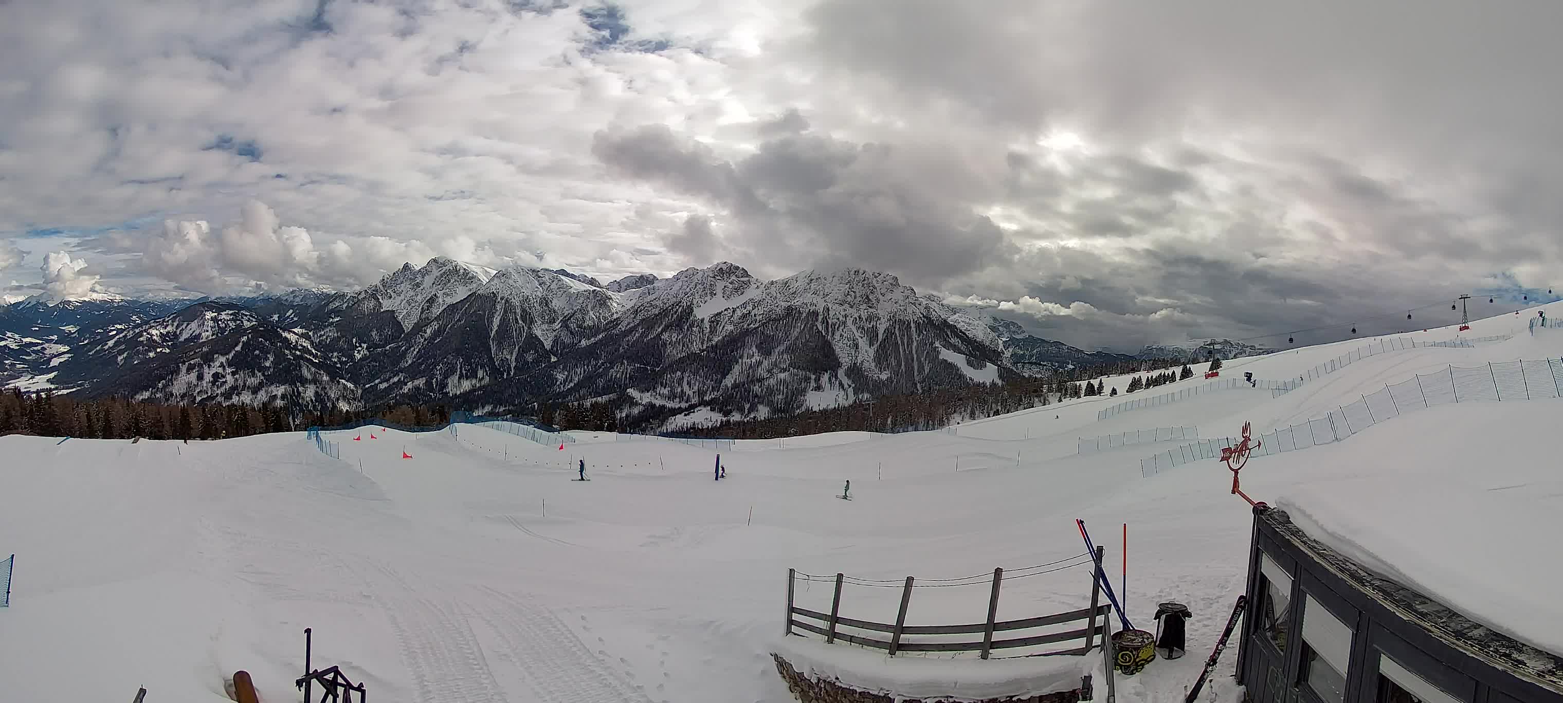 Snowpark Kronplatz live webcam
