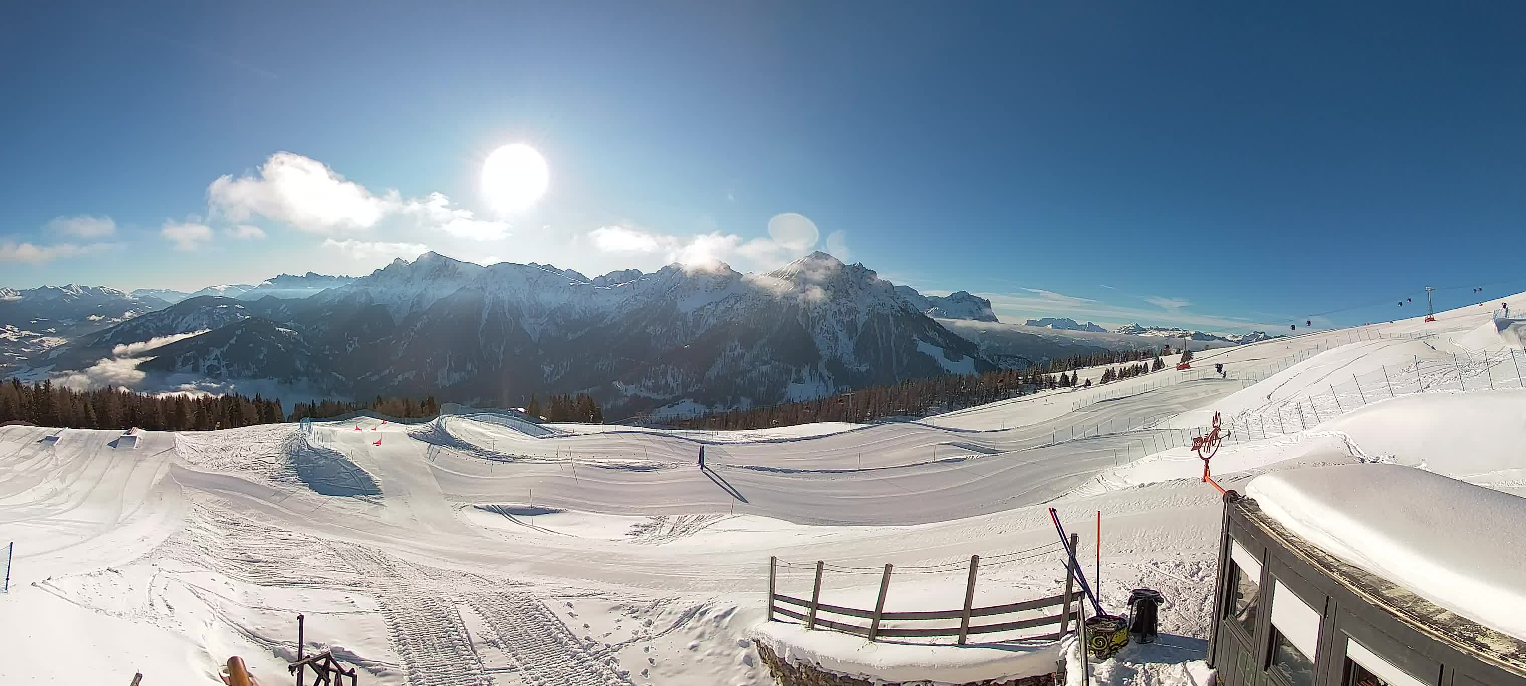Snowpark Kronplatz live webcam