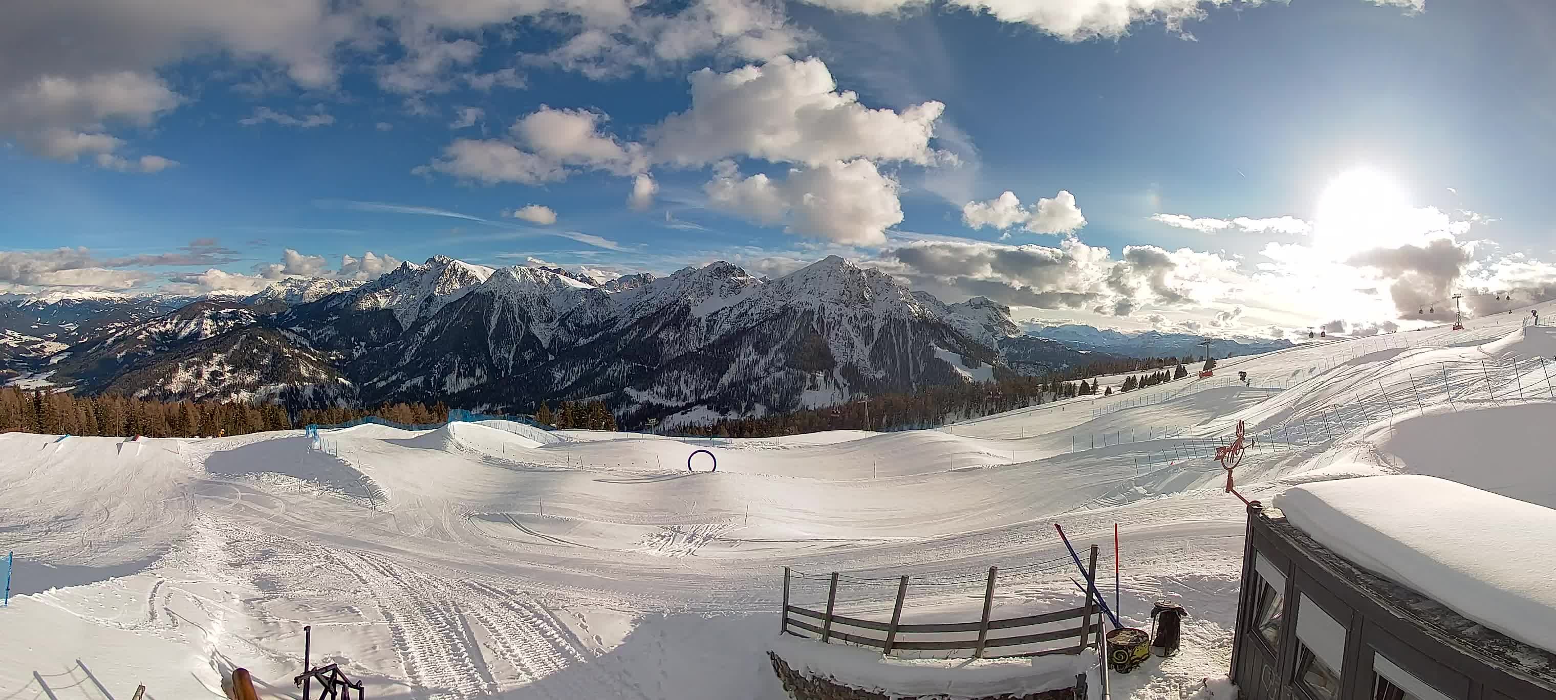 Snowpark Kronplatz live webcam
