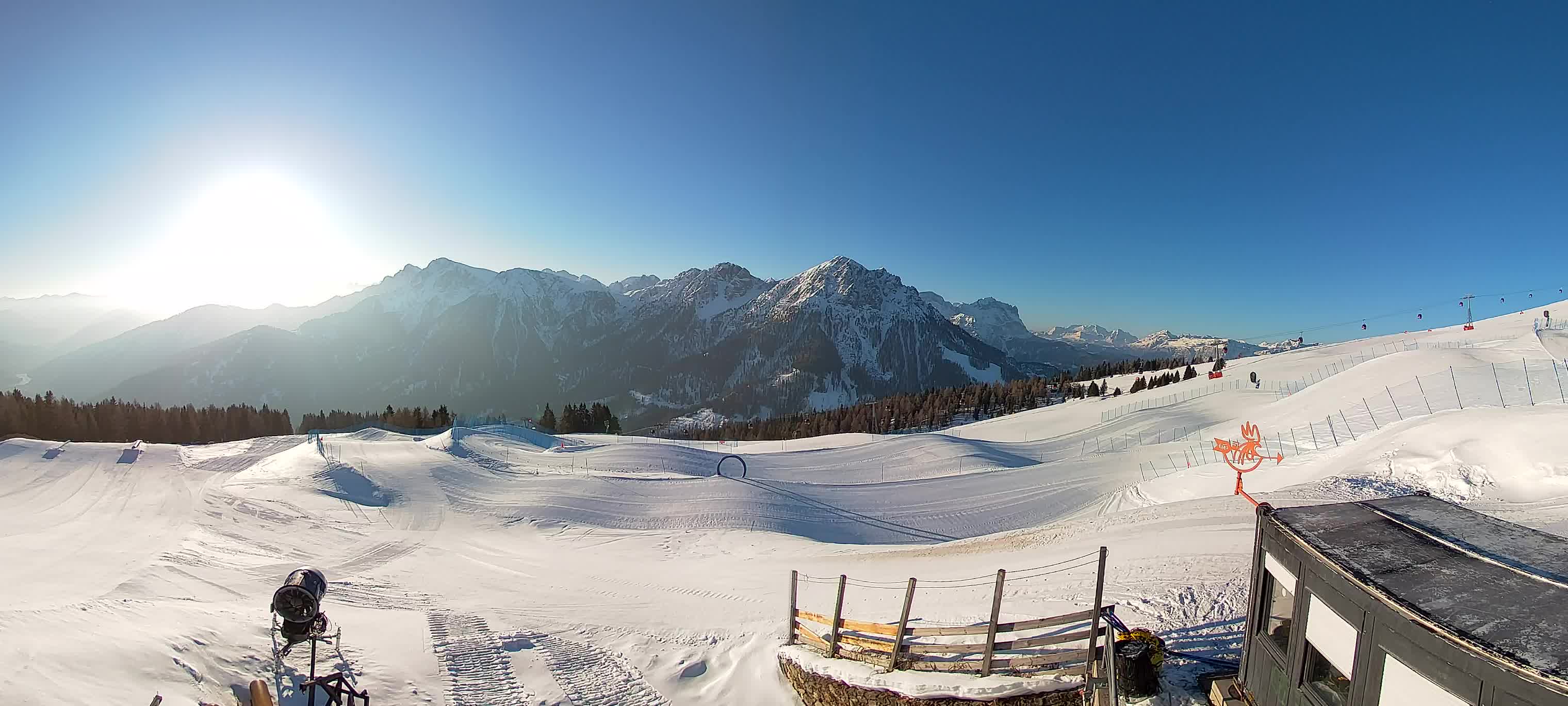 Snowpark Kronplatz live webcam