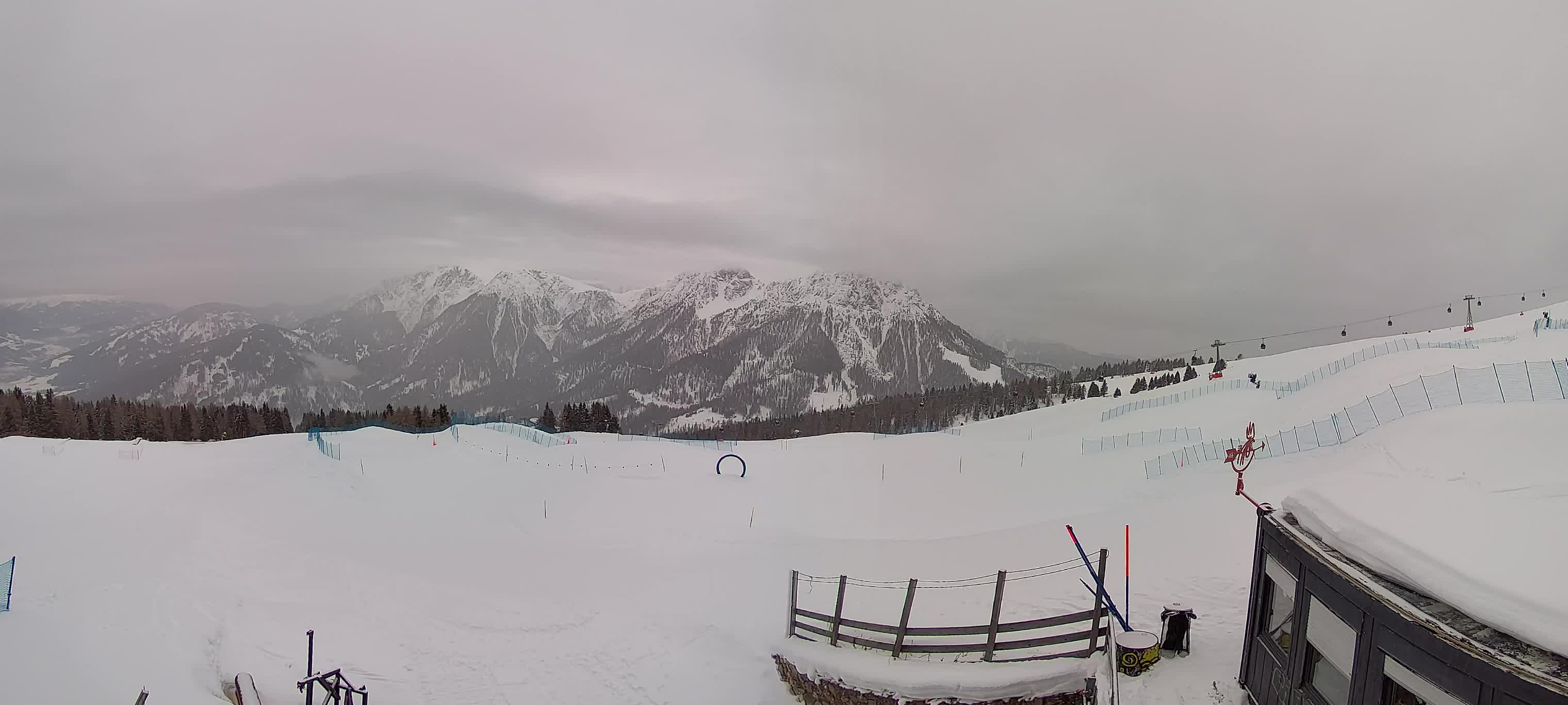 Snowpark Kronplatz live webcam