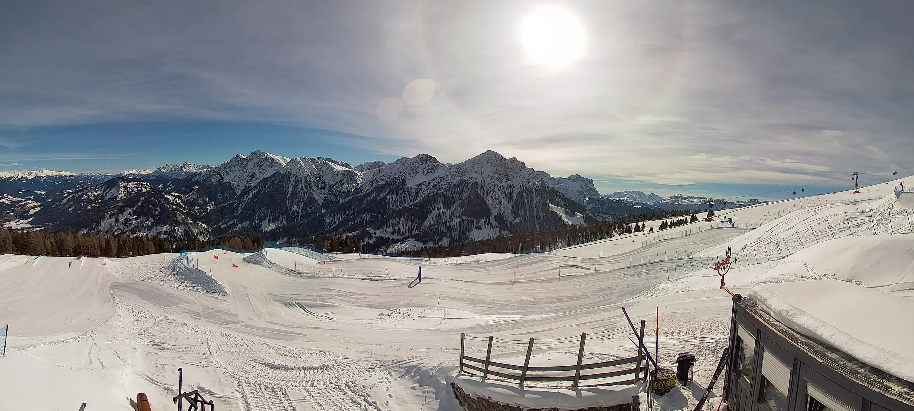 Snowpark Kronplatz live webcam