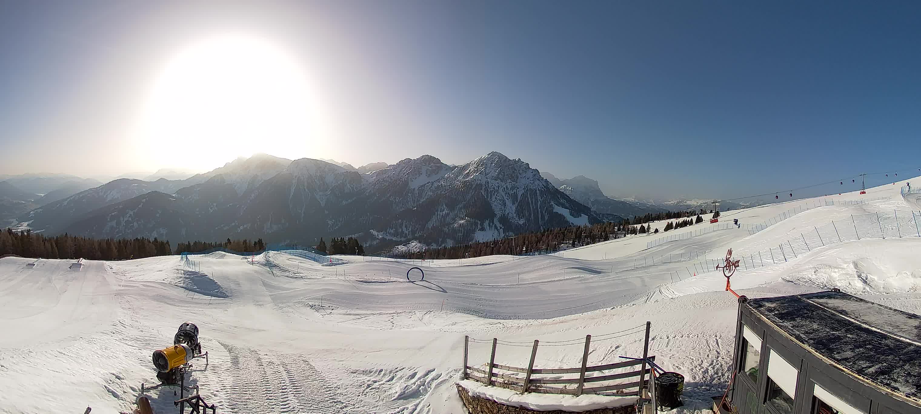 Snowpark Kronplatz live webcam