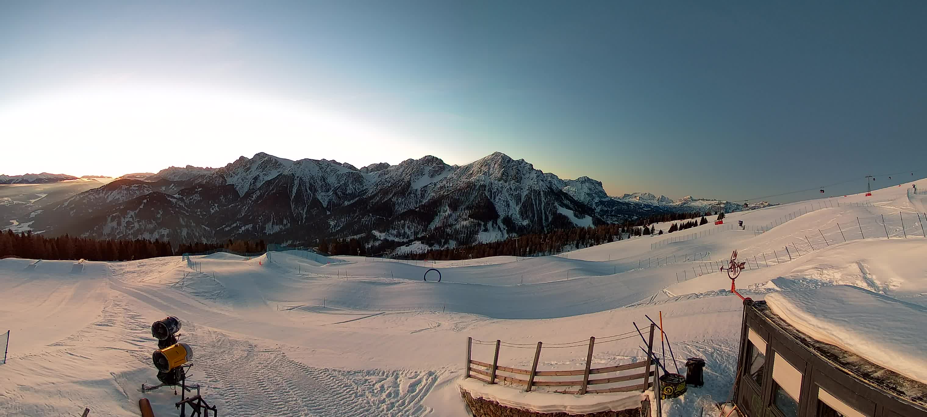 Snowpark Kronplatz live webcam