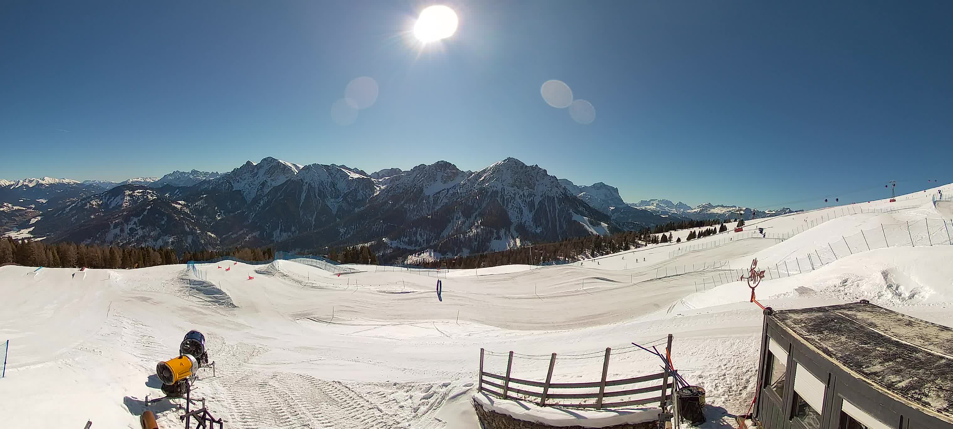 Snowpark Kronplatz live webcam