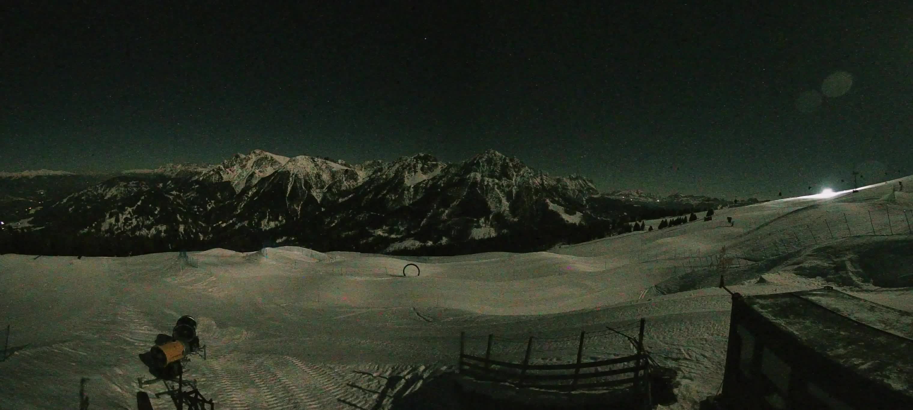 Snowpark Kronplatz live webcam