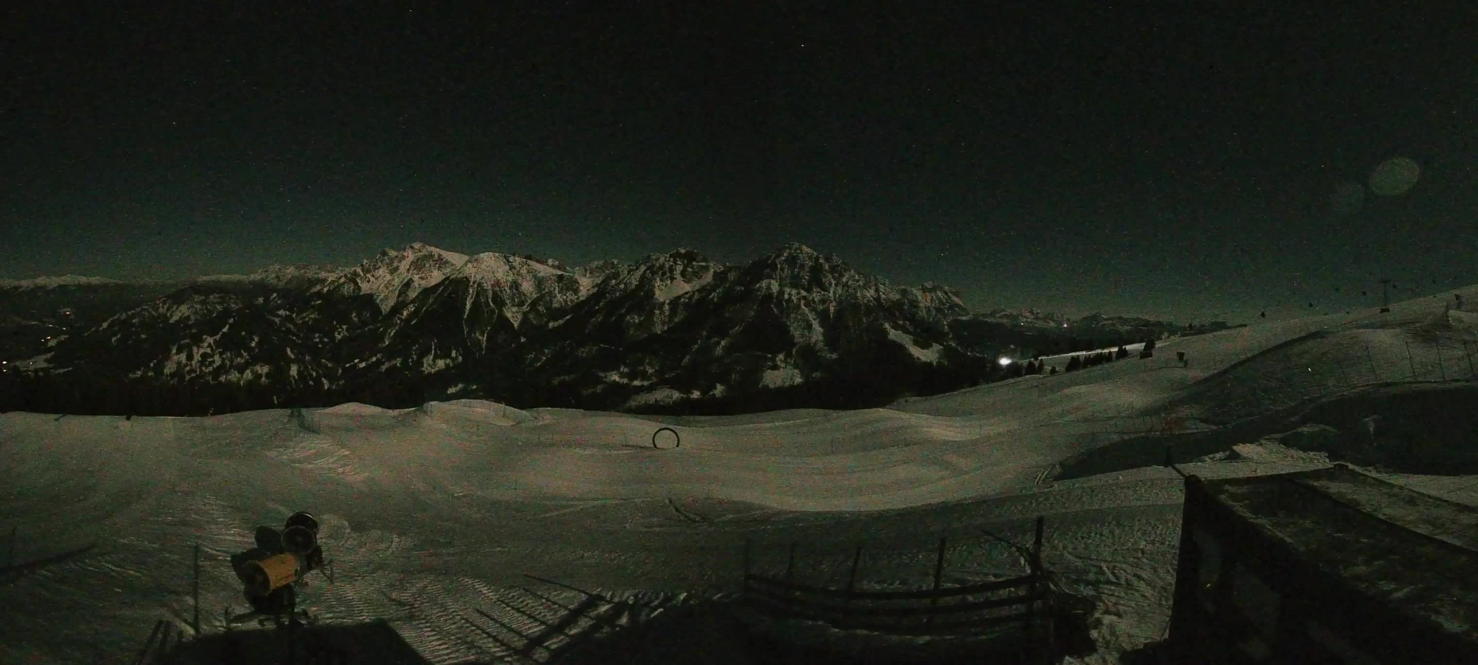 Snowpark Kronplatz live webcam