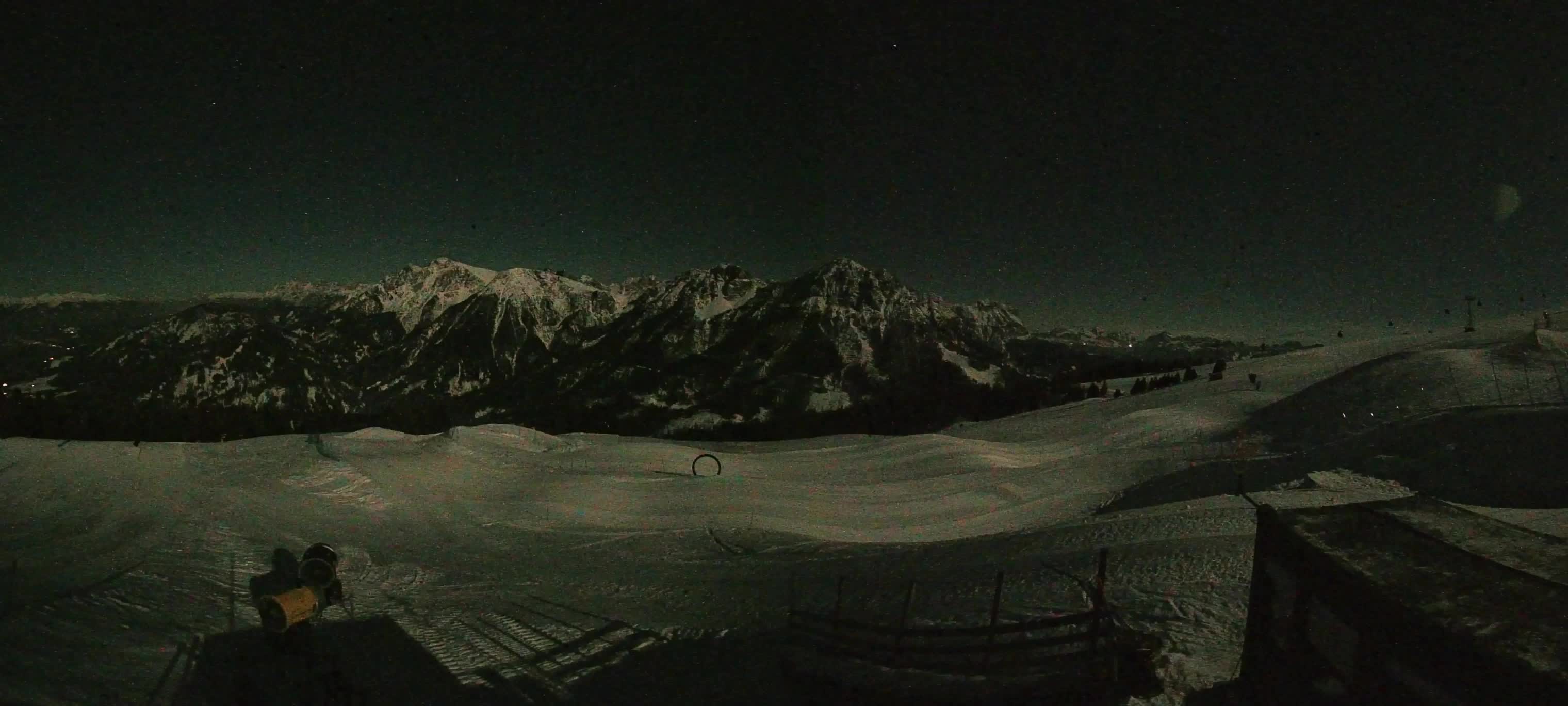 Snowpark Kronplatz live webcam