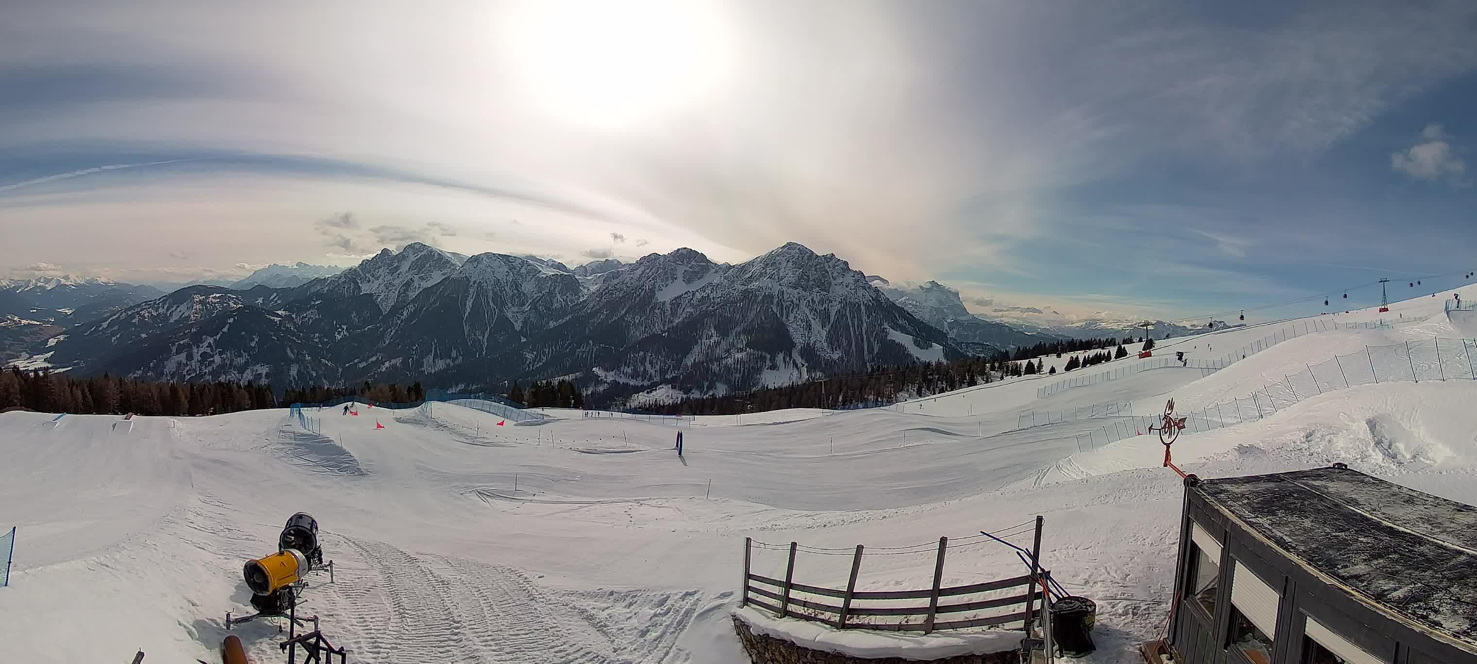 Snowpark Kronplatz live webcam