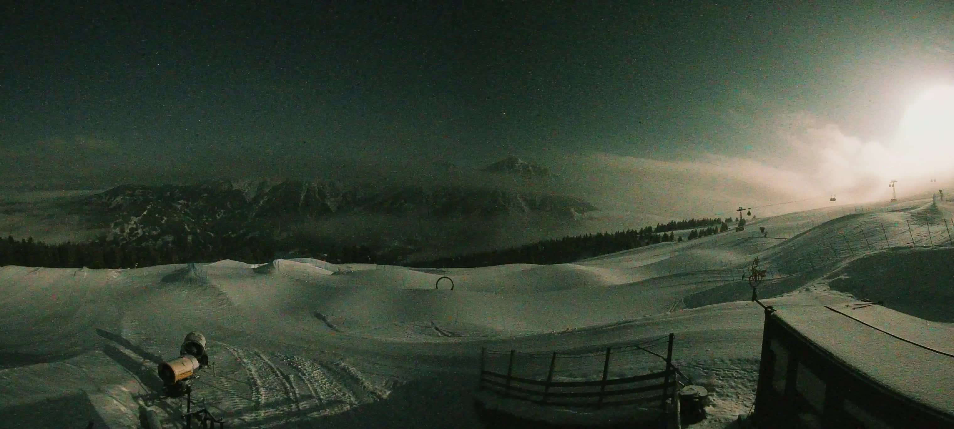 Snowpark Kronplatz live webcam
