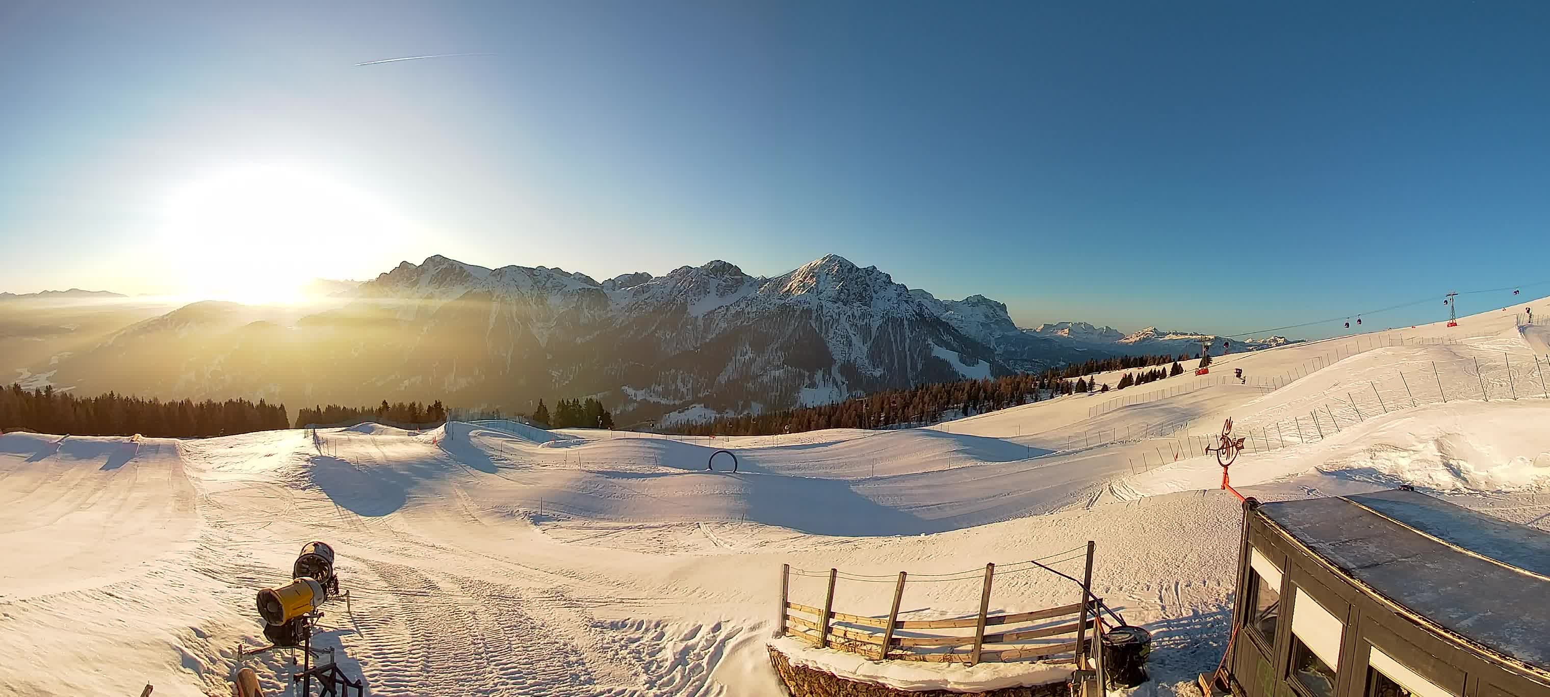 Snowpark Kronplatz live webcam