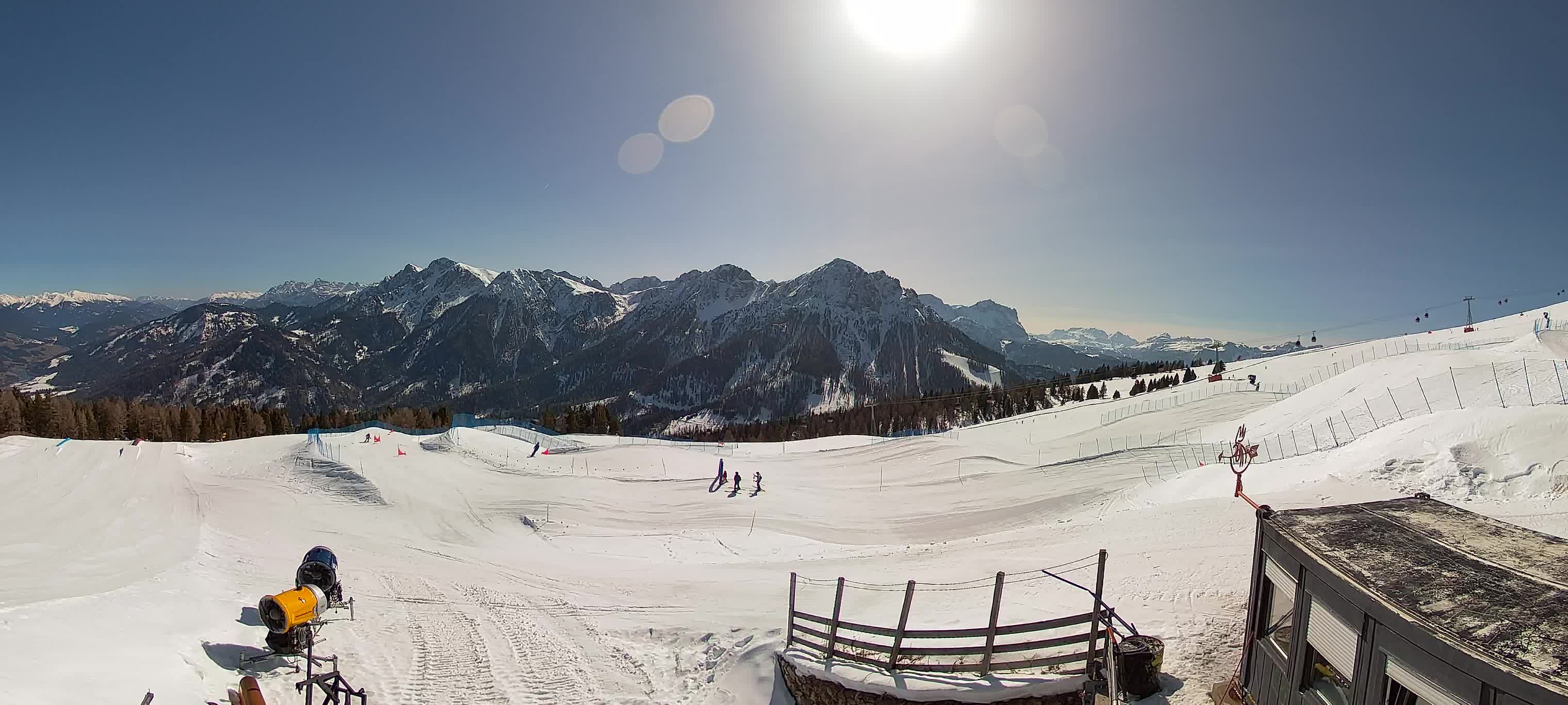 Snowpark Kronplatz live webcam