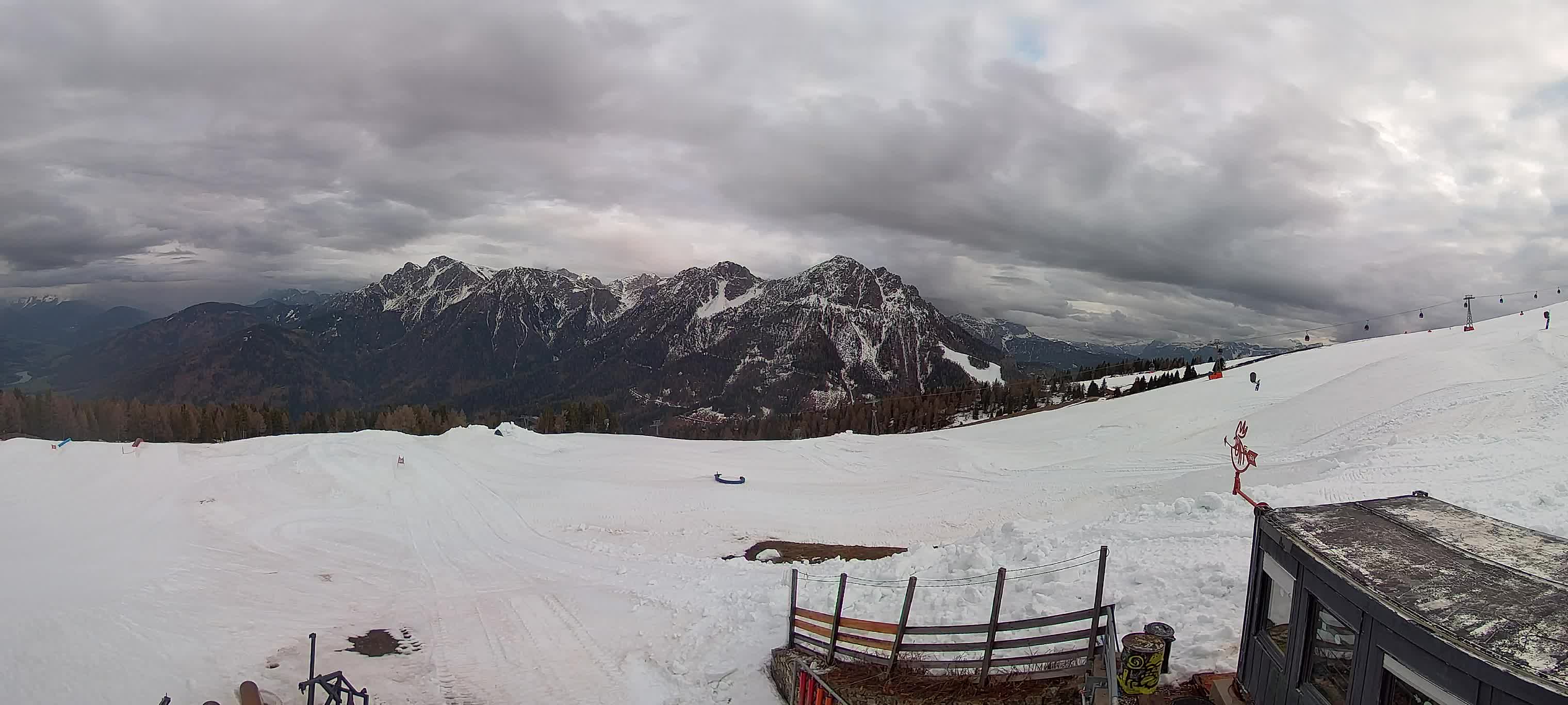 Snowpark Kronplatz live webcam