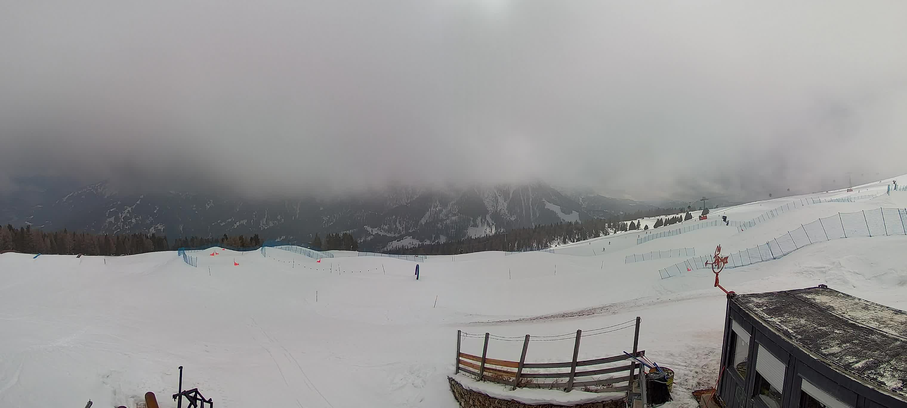 Snowpark Kronplatz live webcam