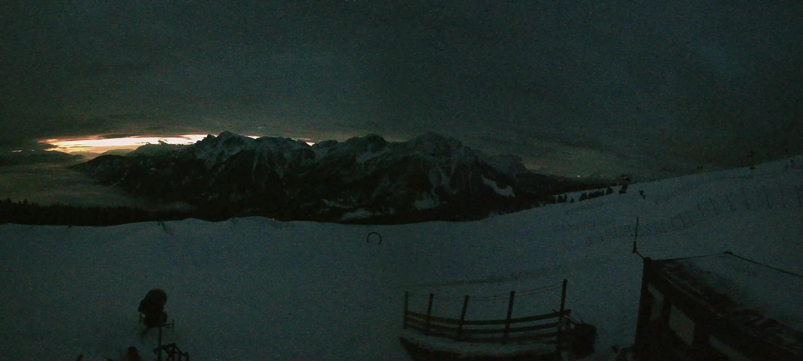 Snowpark Kronplatz live webcam