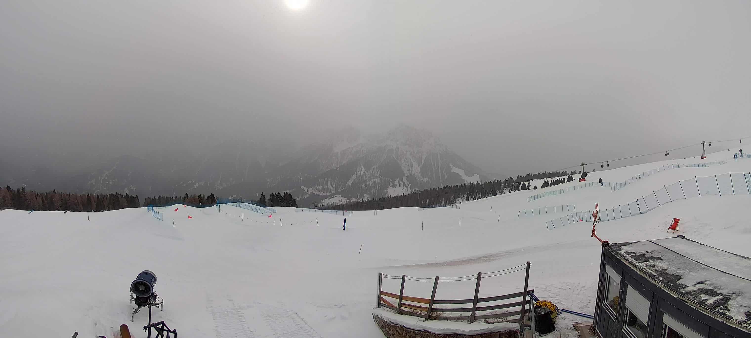 Snowpark Kronplatz live webcam