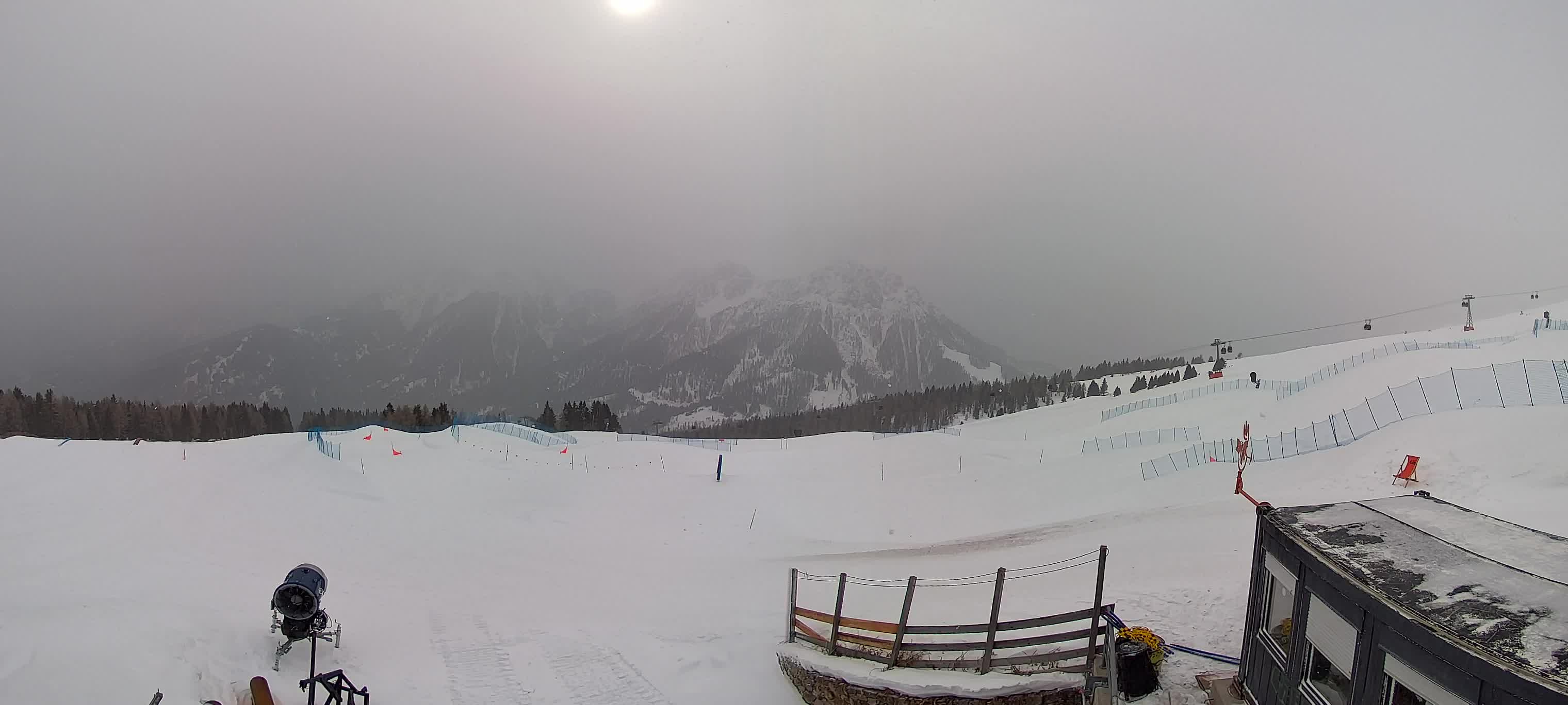 Snowpark Kronplatz live webcam