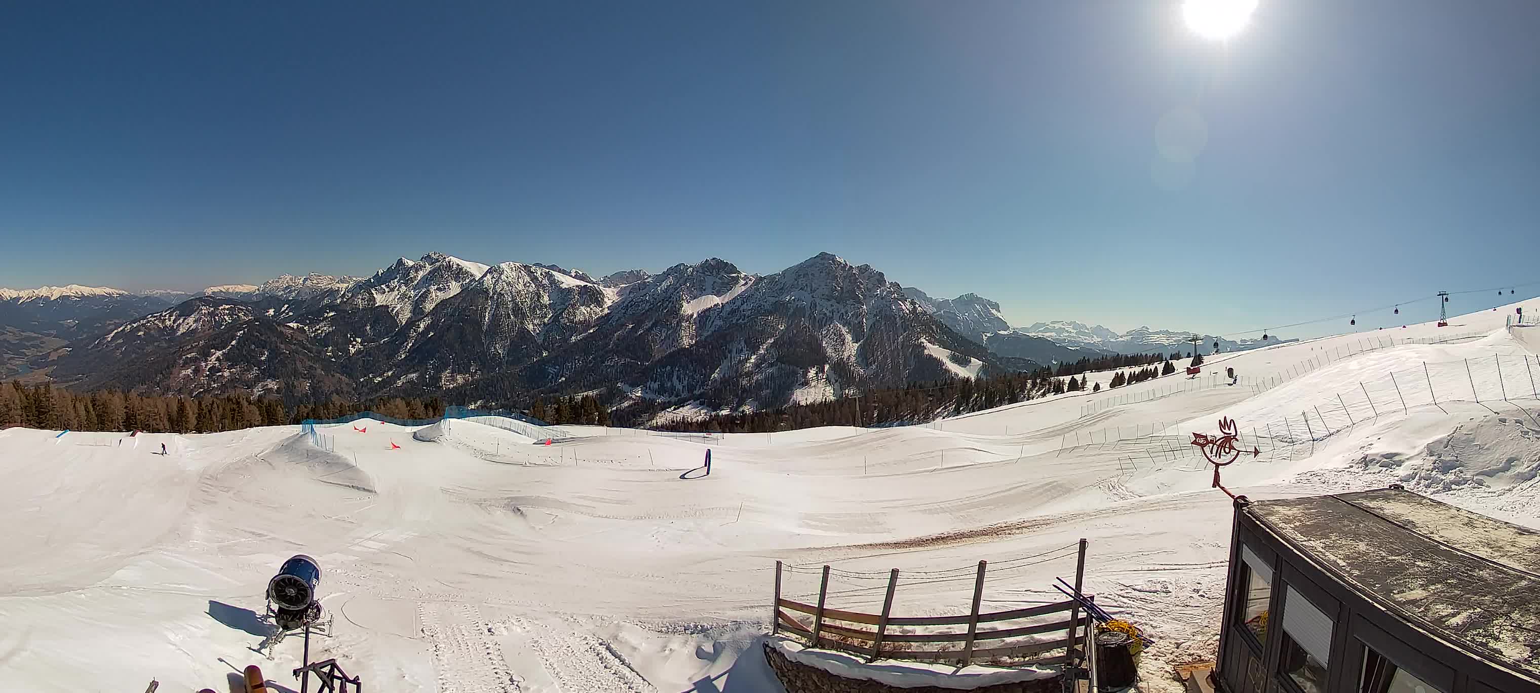 Snowpark Kronplatz live webcam