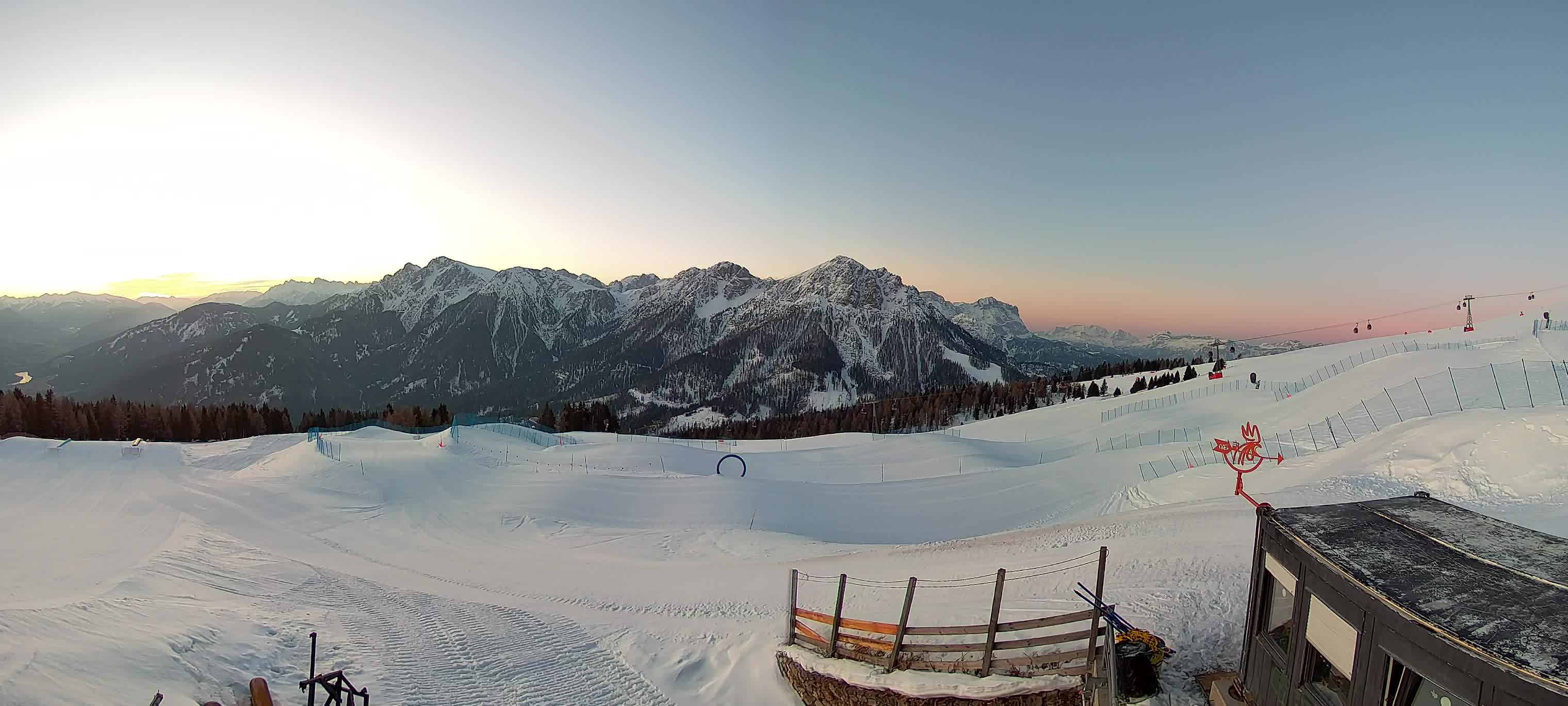 Snowpark Kronplatz live webcam