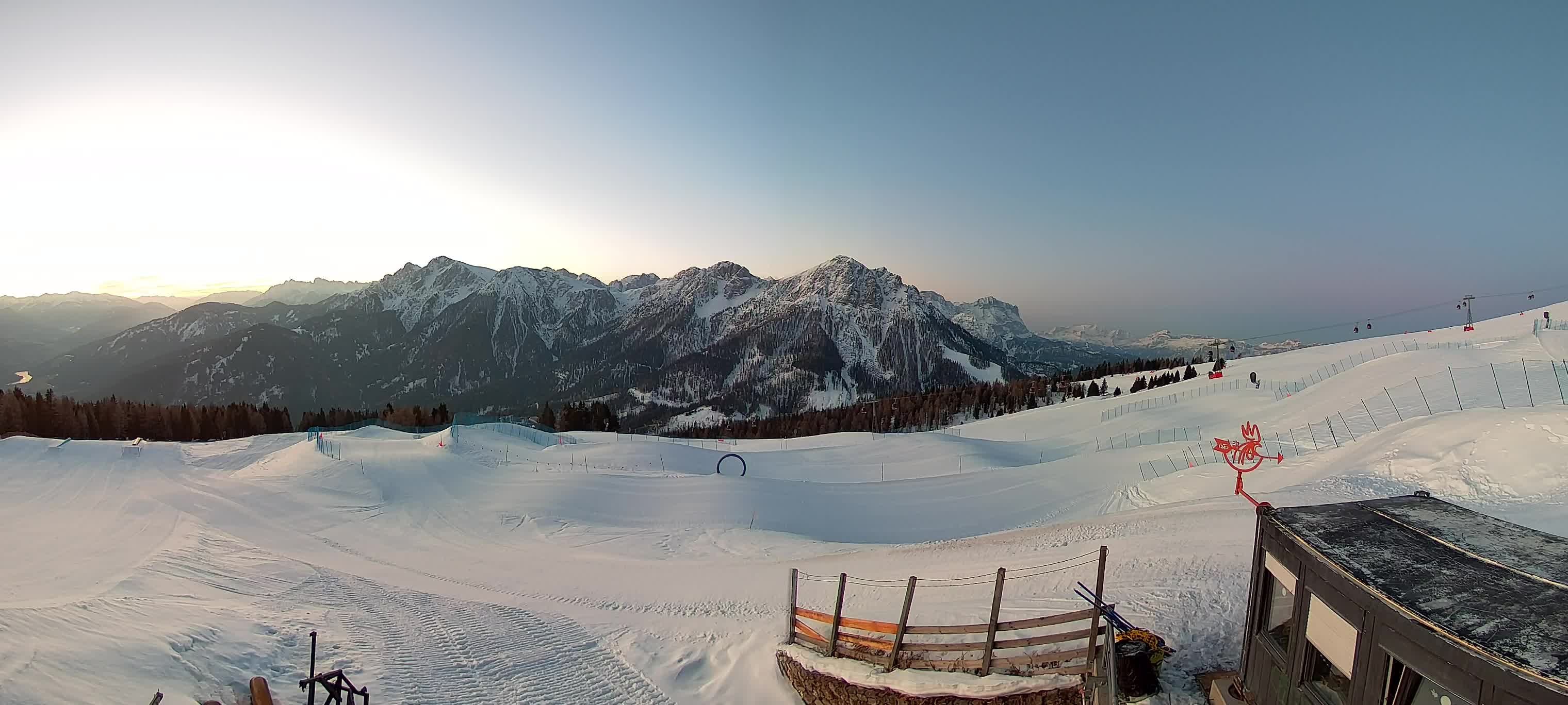 Snowpark Kronplatz live webcam