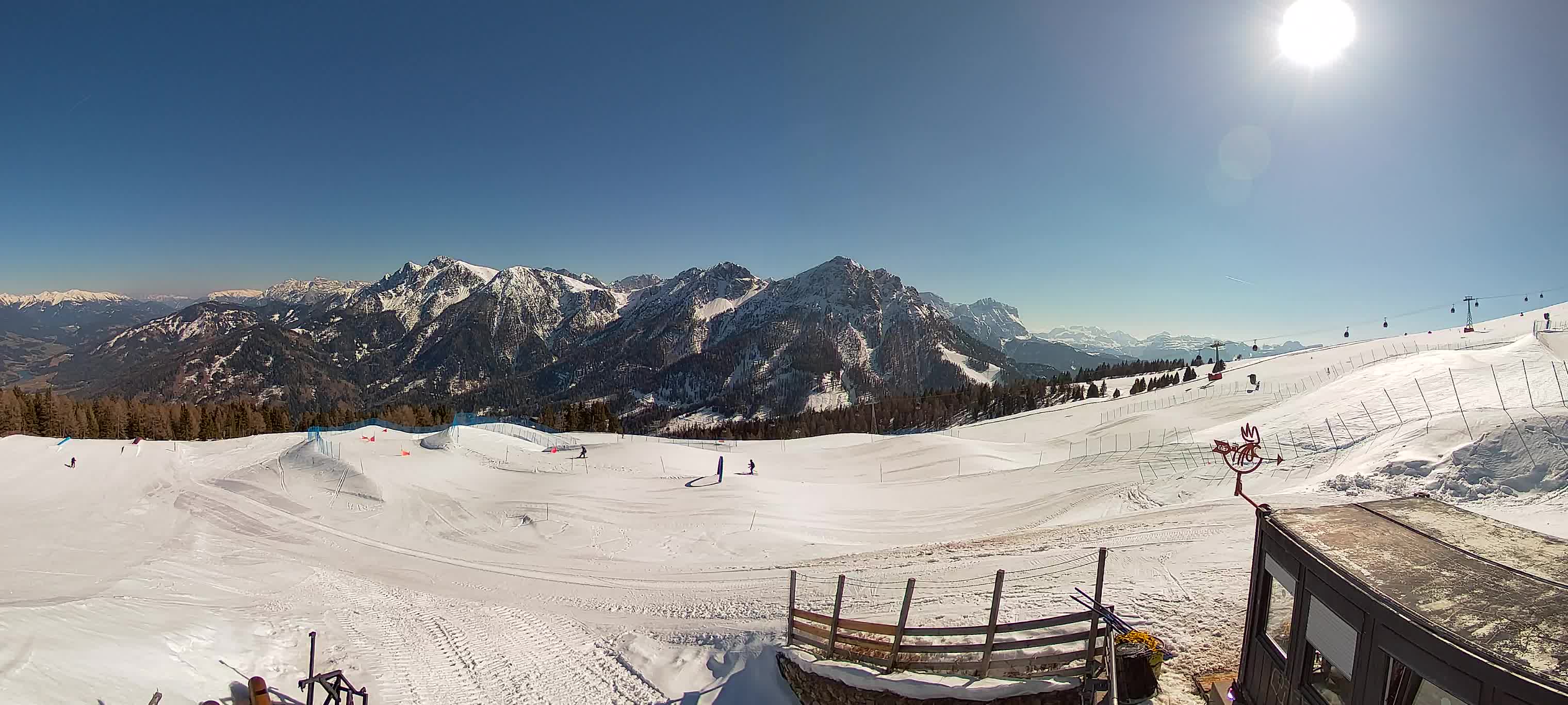 Snowpark Kronplatz live webcam