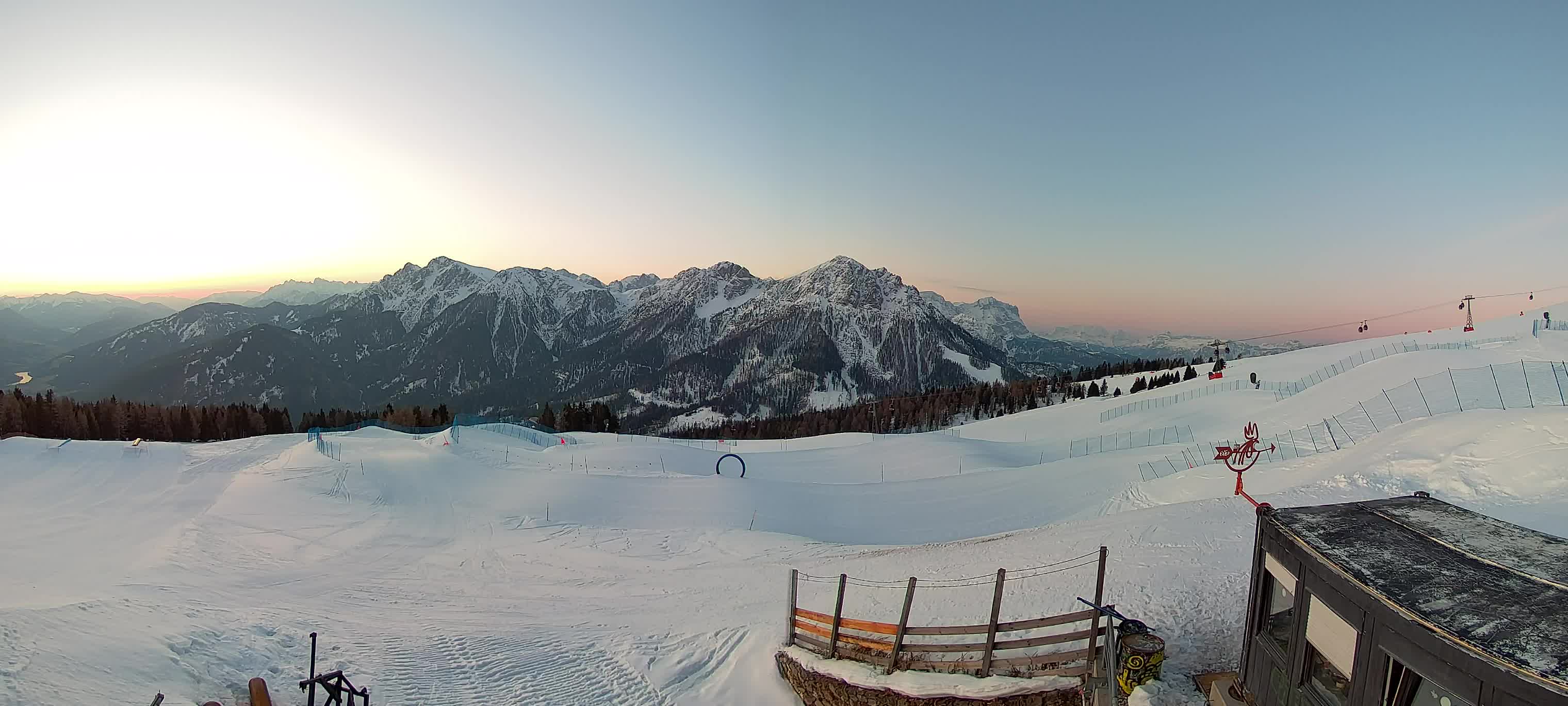 Snowpark Kronplatz live webcam