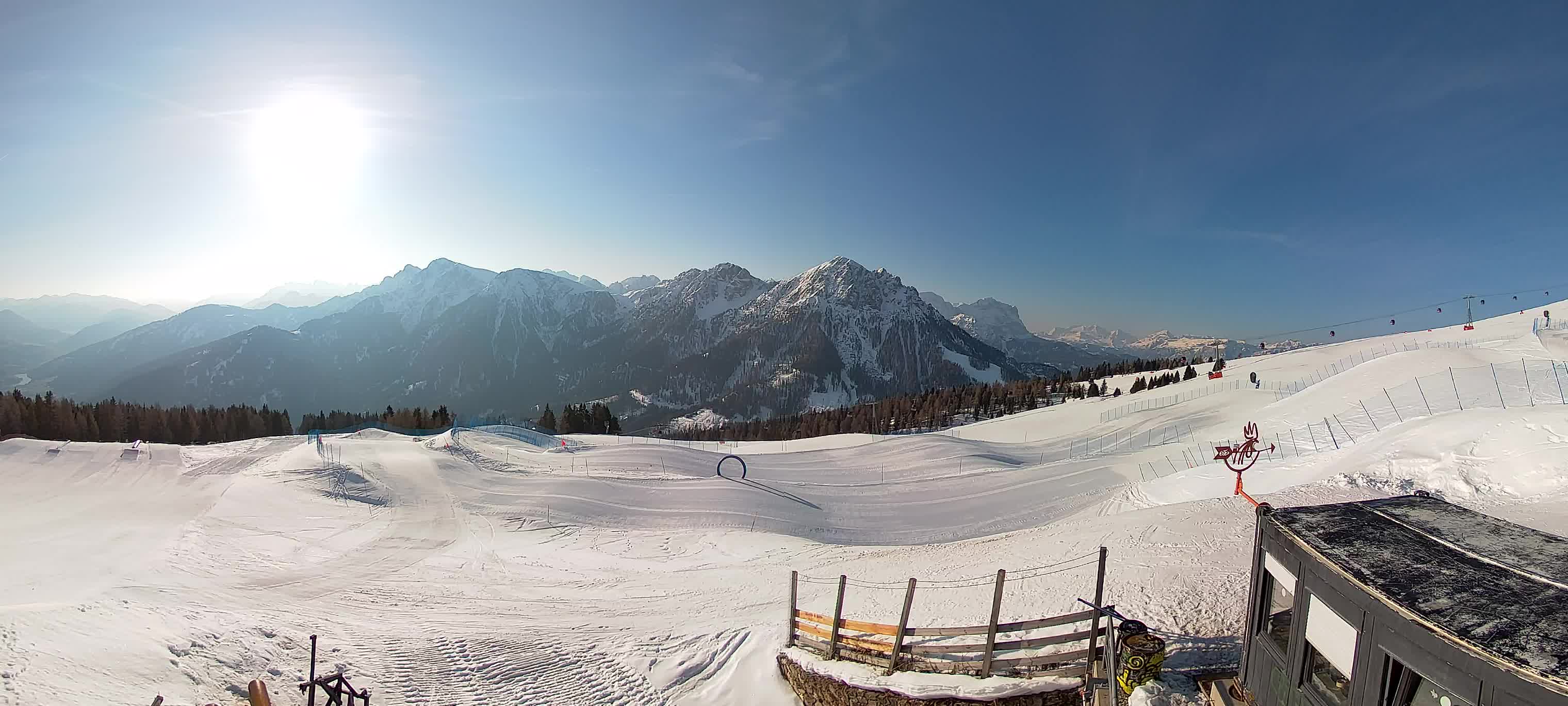 Snowpark Kronplatz live webcam