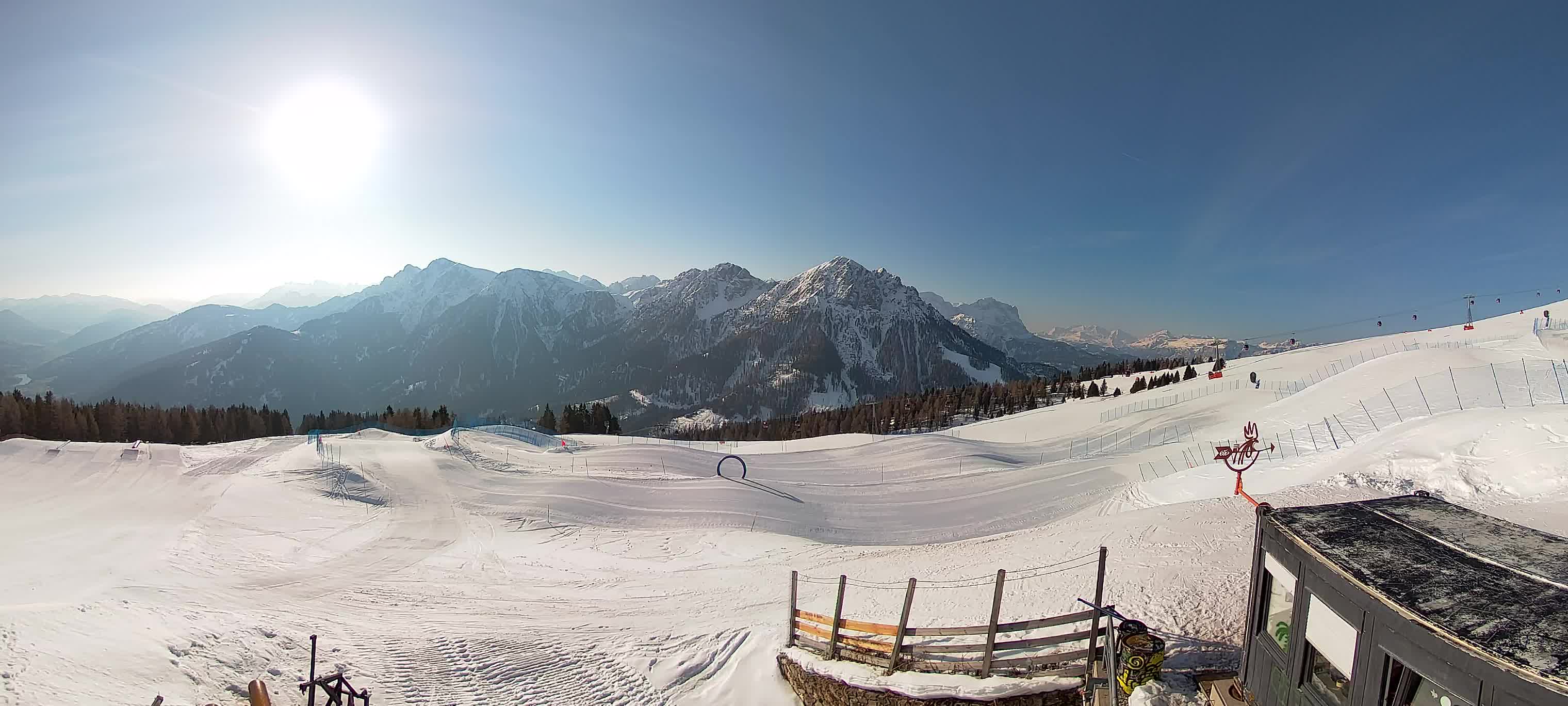 Snowpark Kronplatz live webcam