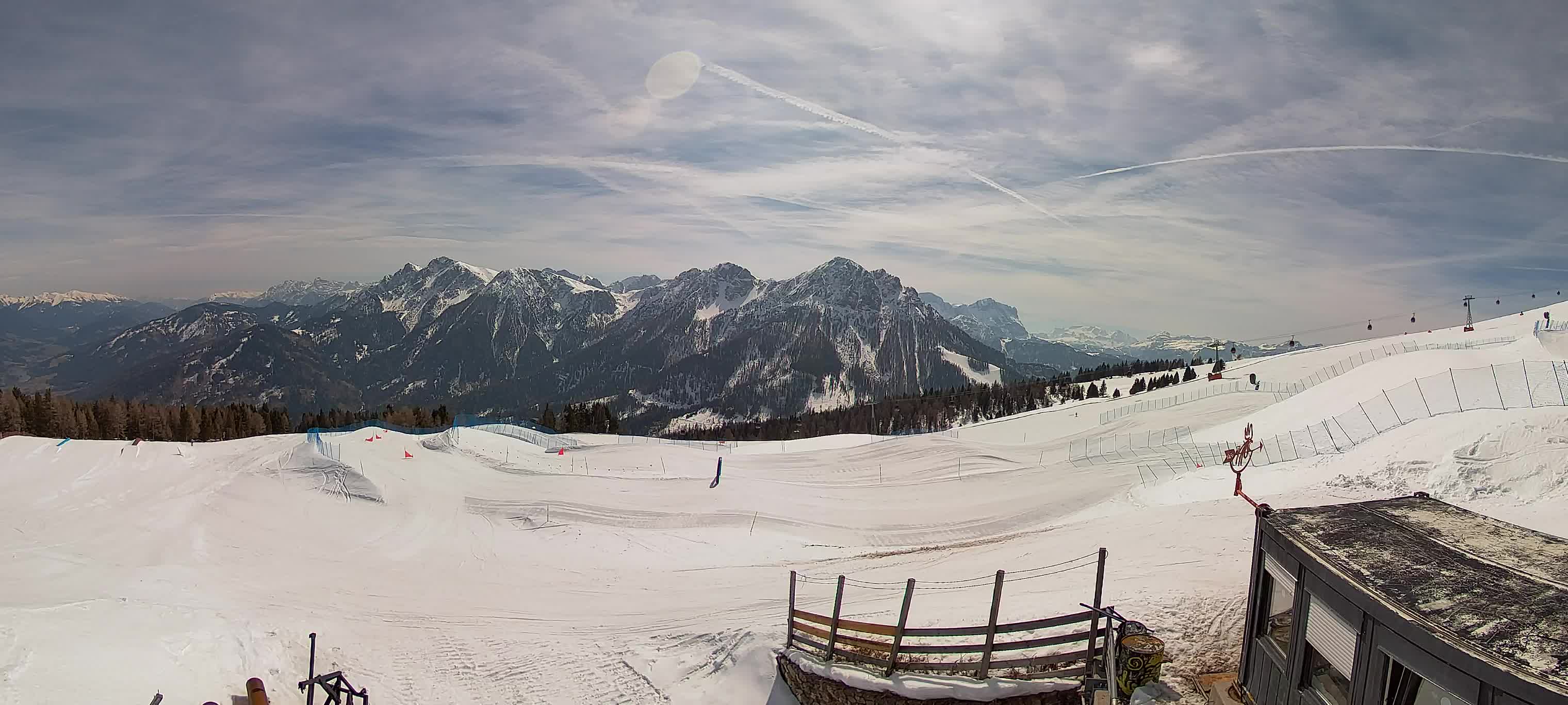 Snowpark Kronplatz live webcam