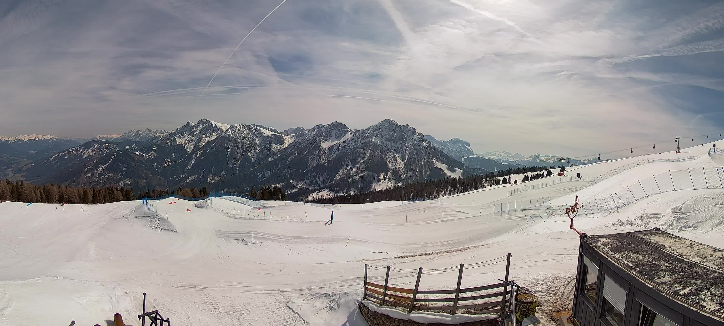 Snowpark Kronplatz live webcam