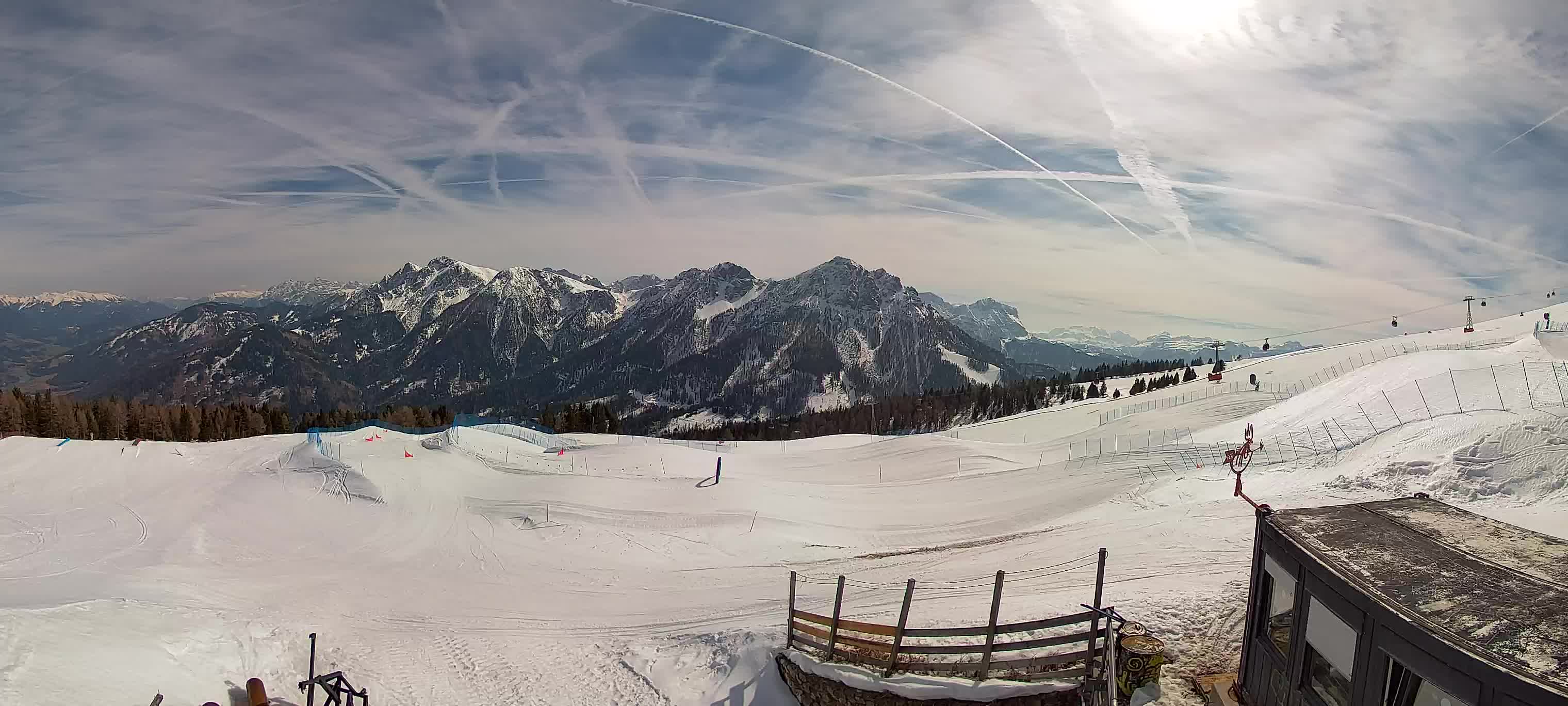 Snowpark Kronplatz live webcam