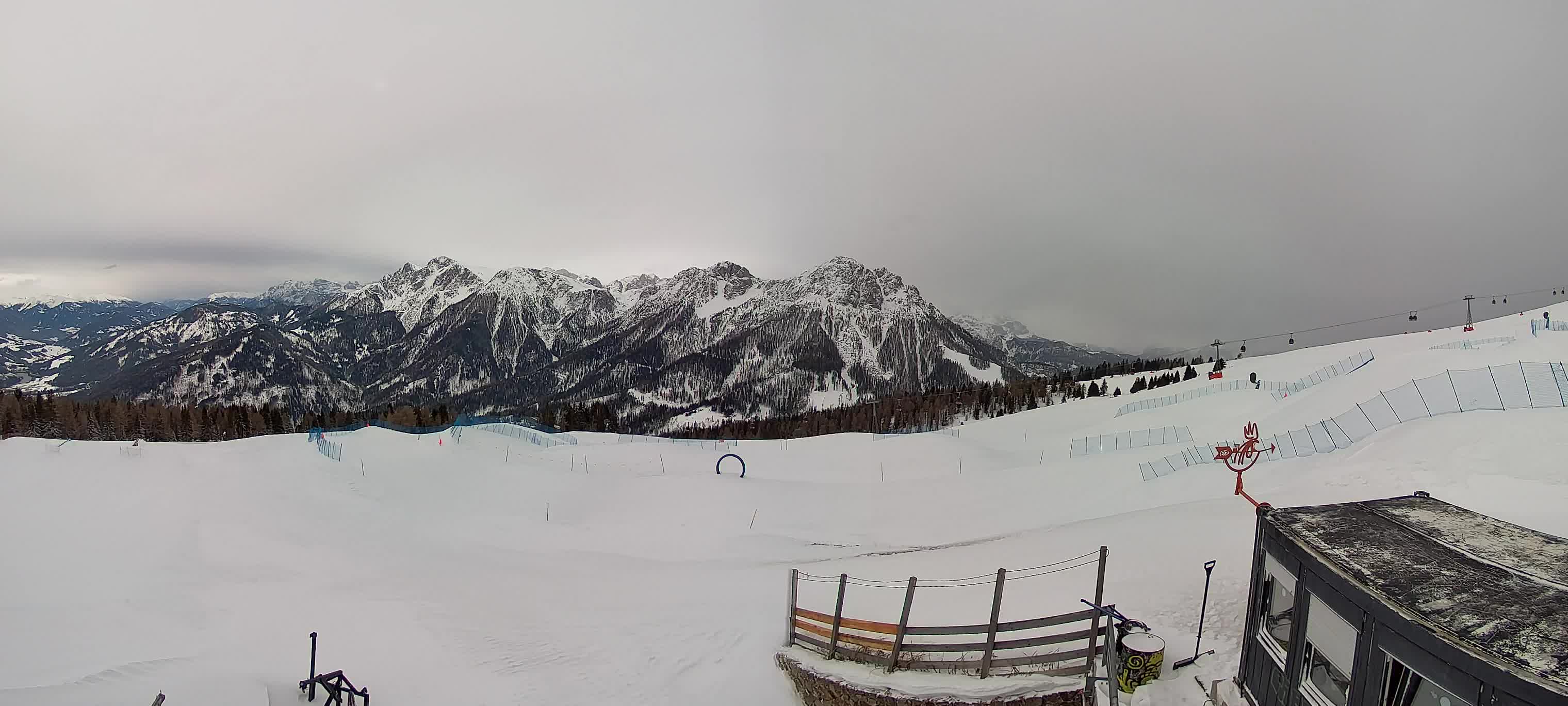 Snowpark Kronplatz live webcam