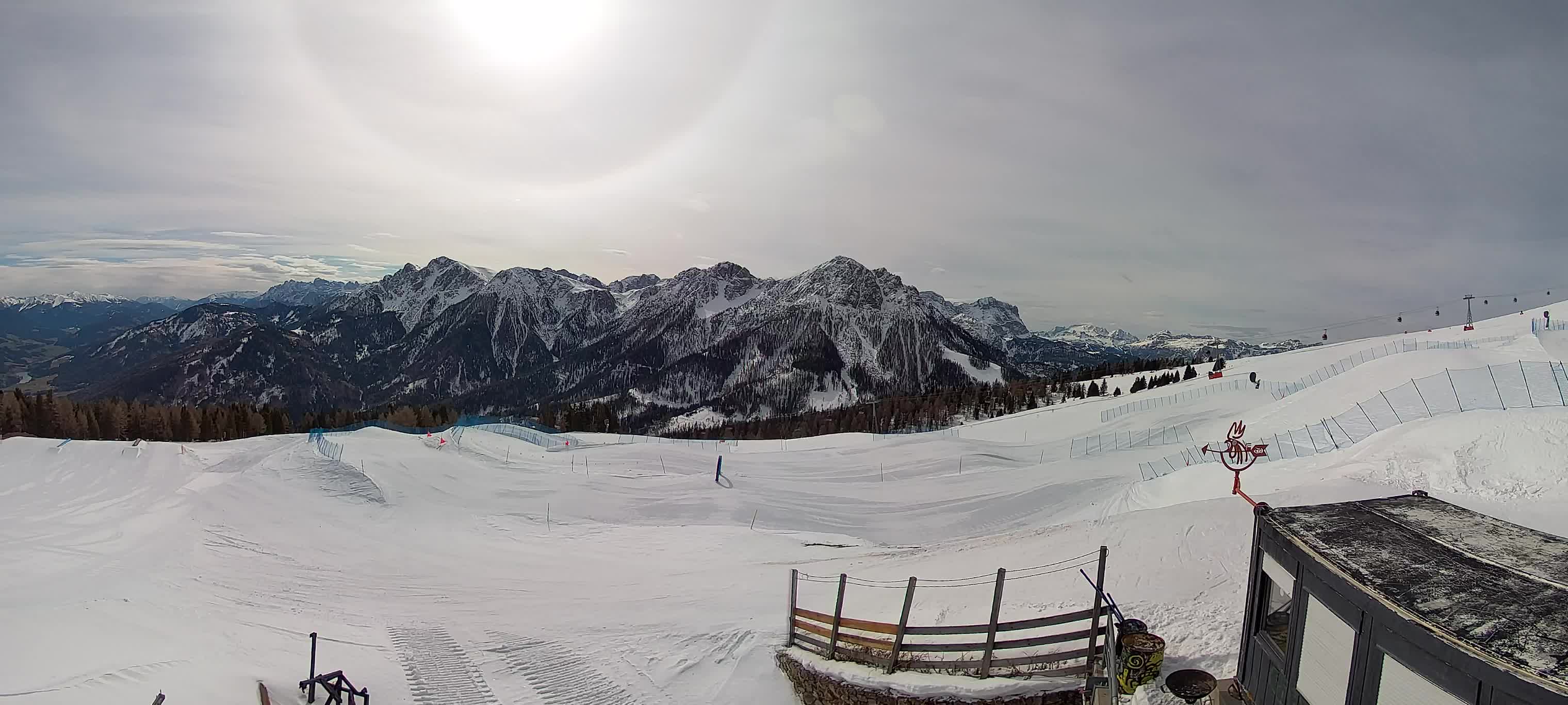 Snowpark Kronplatz live webcam