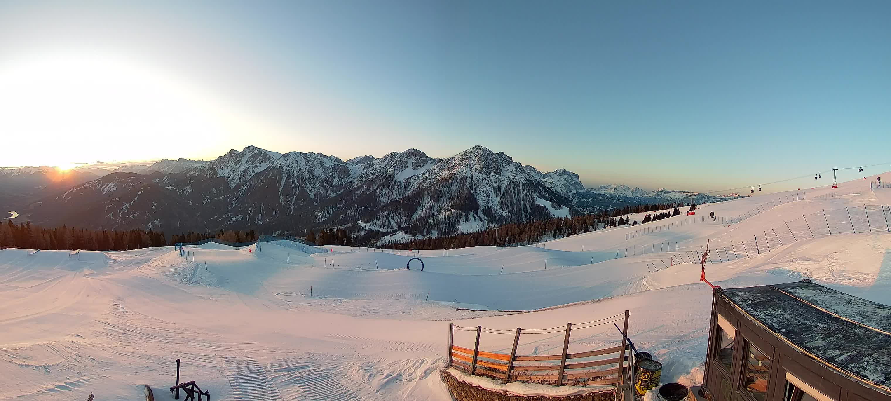 Snowpark Kronplatz live webcam
