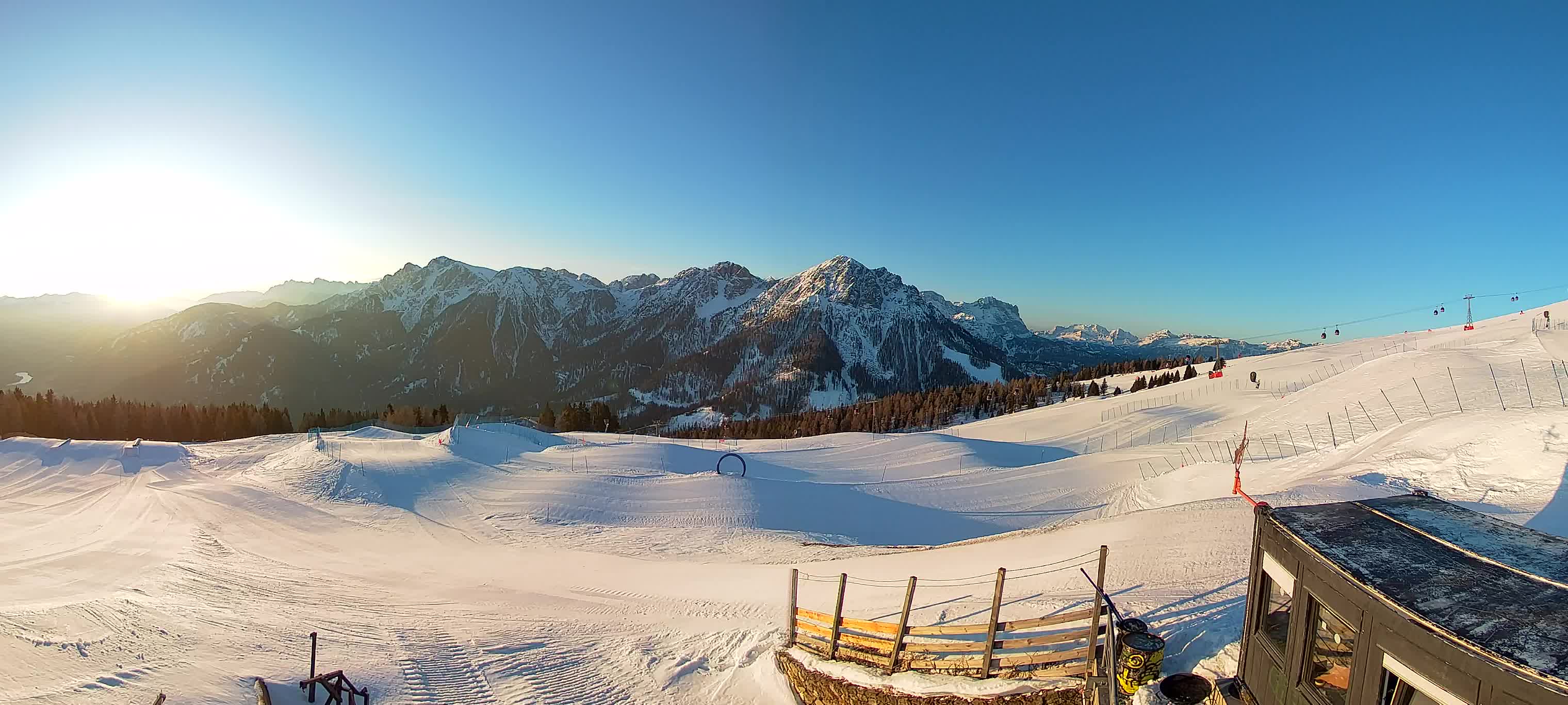 Snowpark Kronplatz live webcam