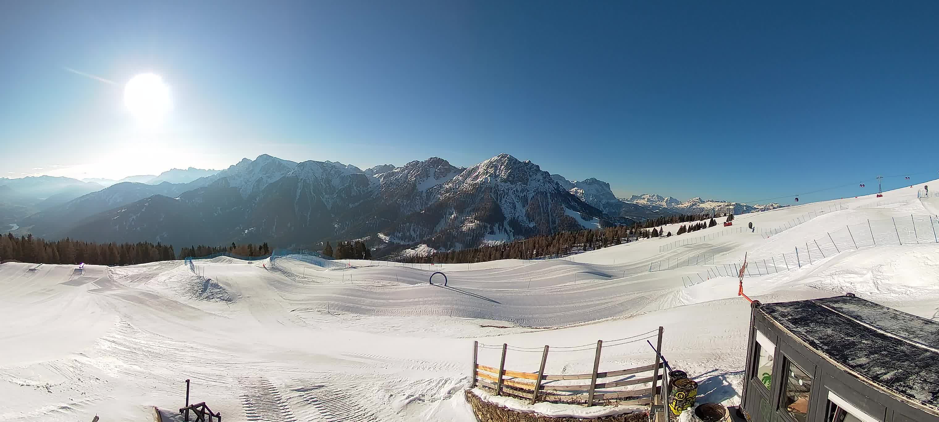 Snowpark Kronplatz live webcam