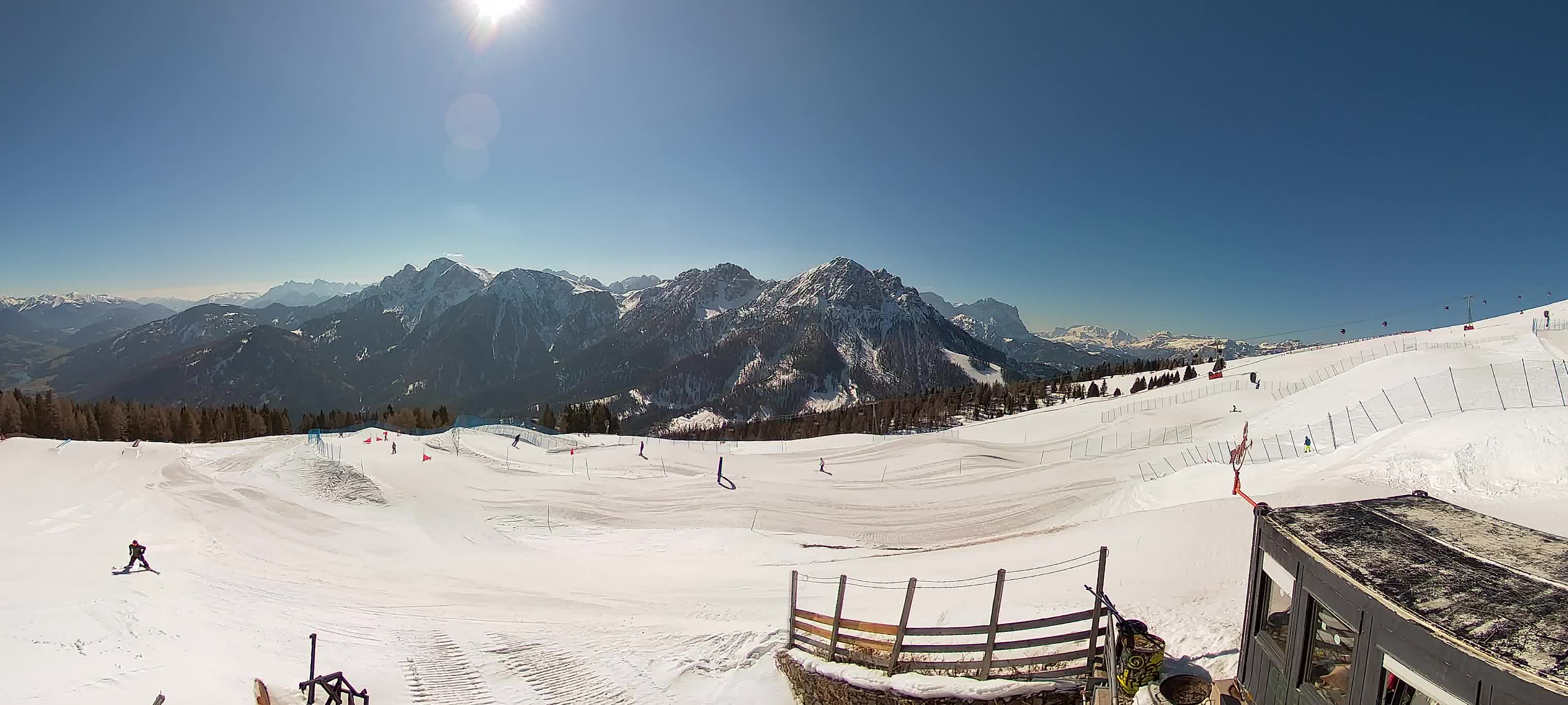Snowpark Kronplatz live webcam