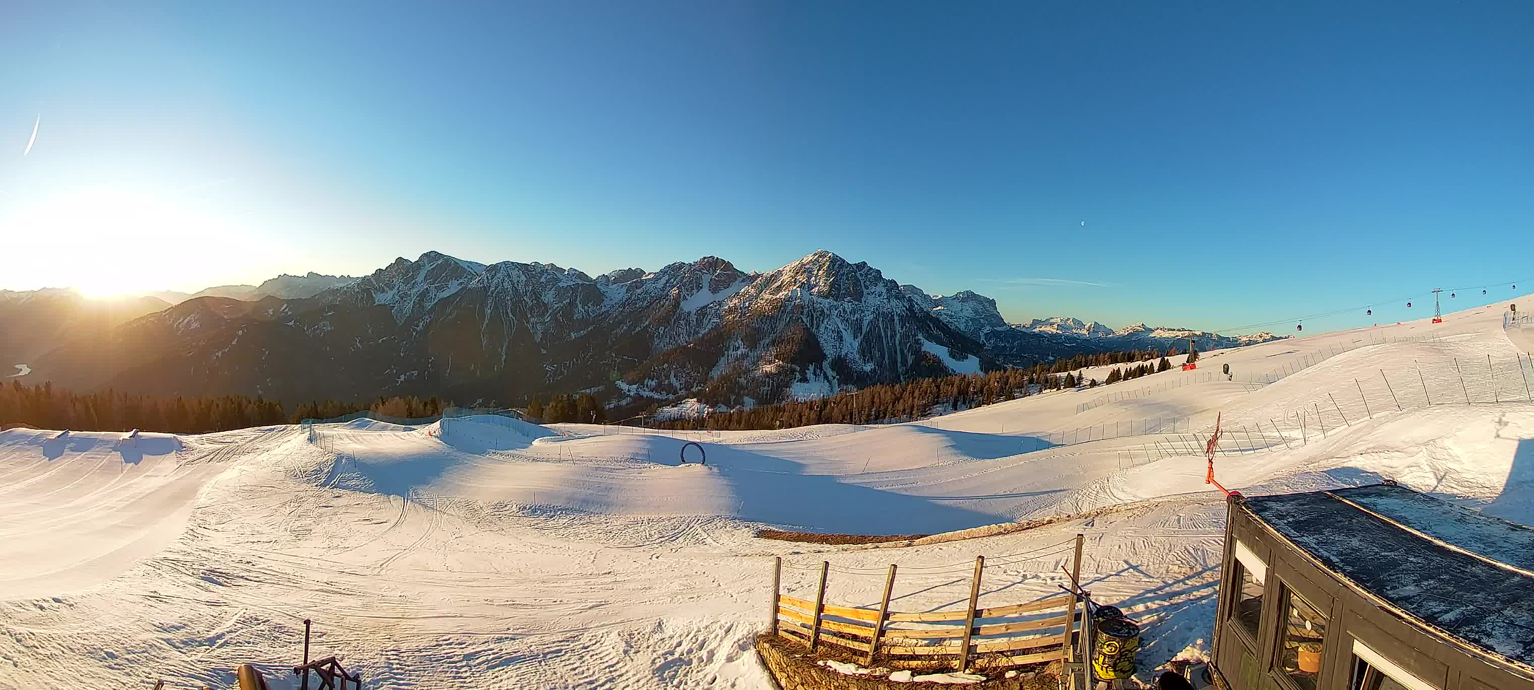 Snowpark Kronplatz live webcam