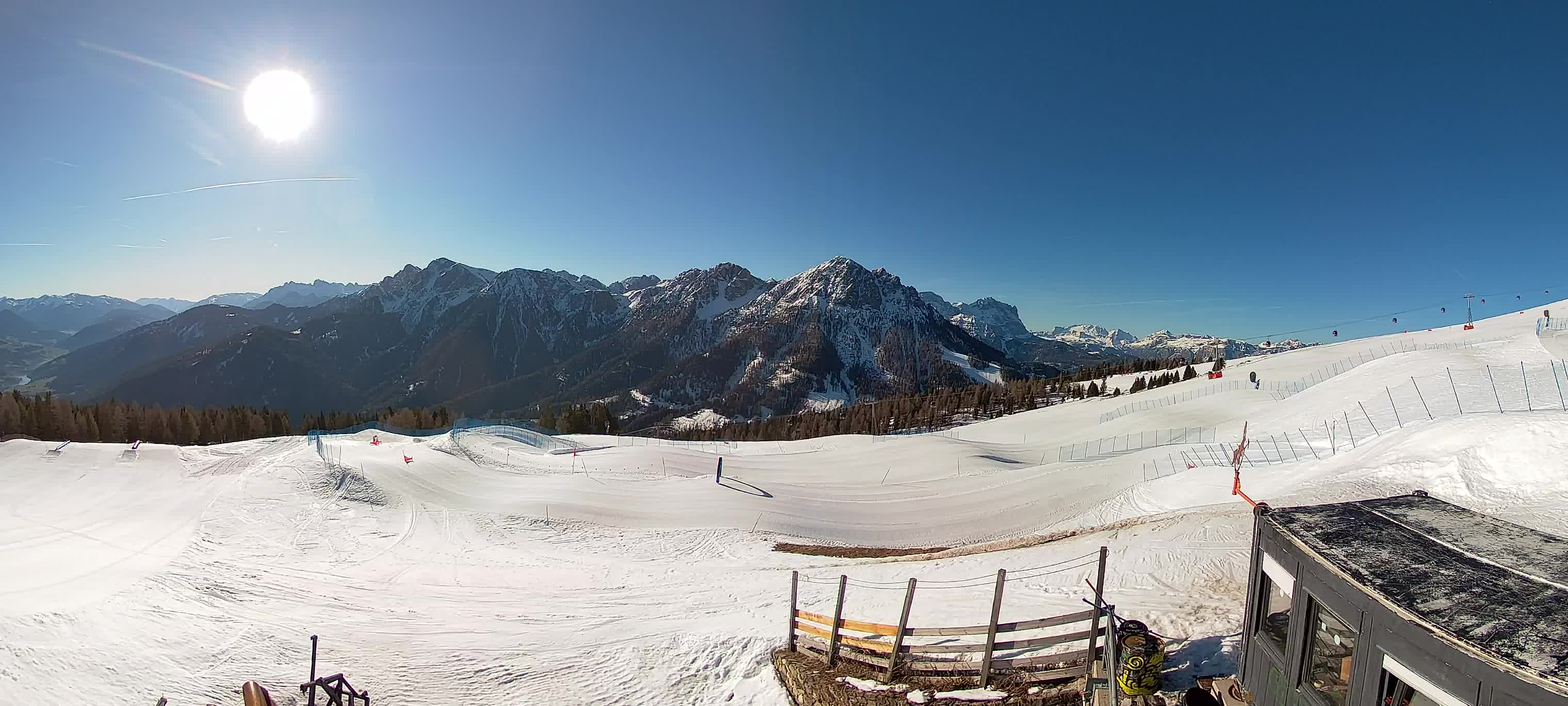Snowpark Kronplatz live webcam