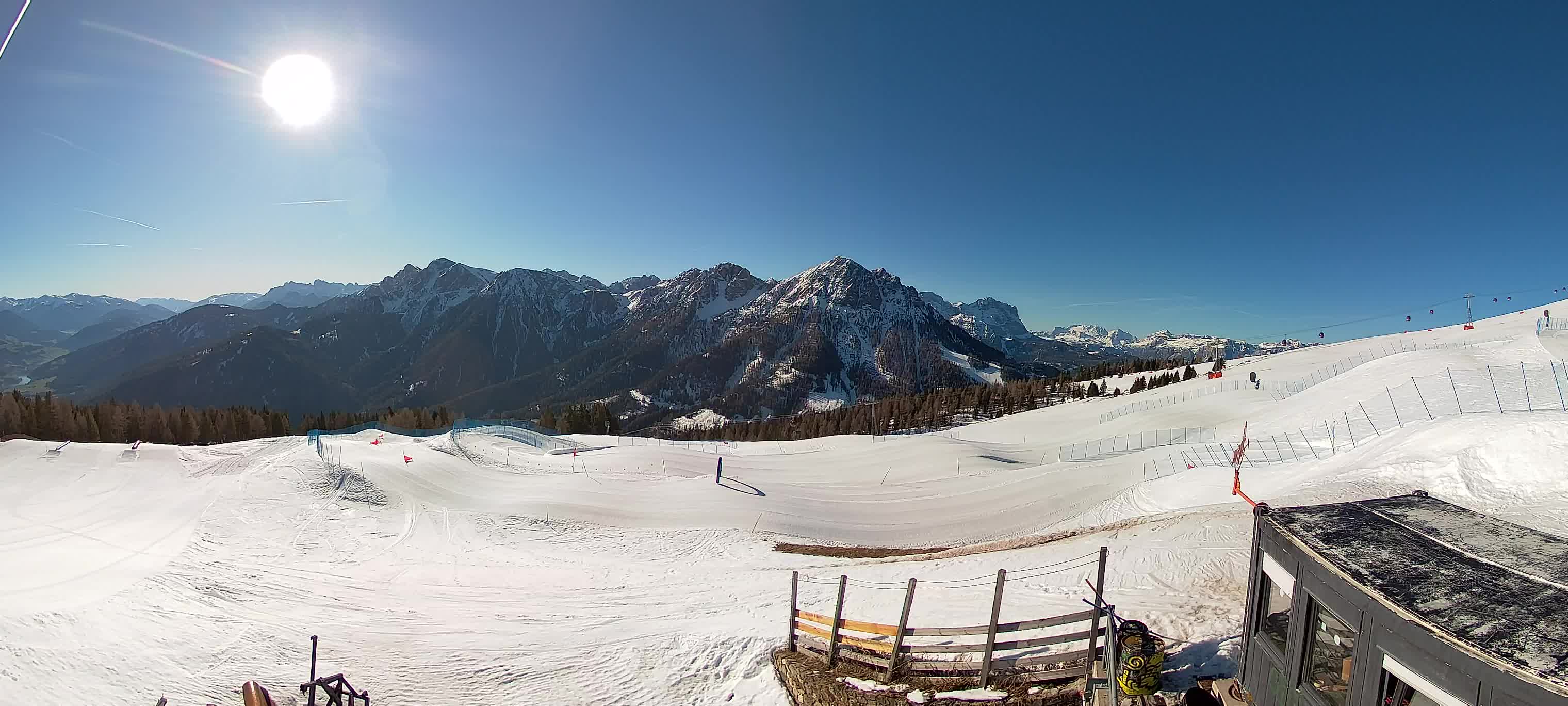 Snowpark Kronplatz live webcam
