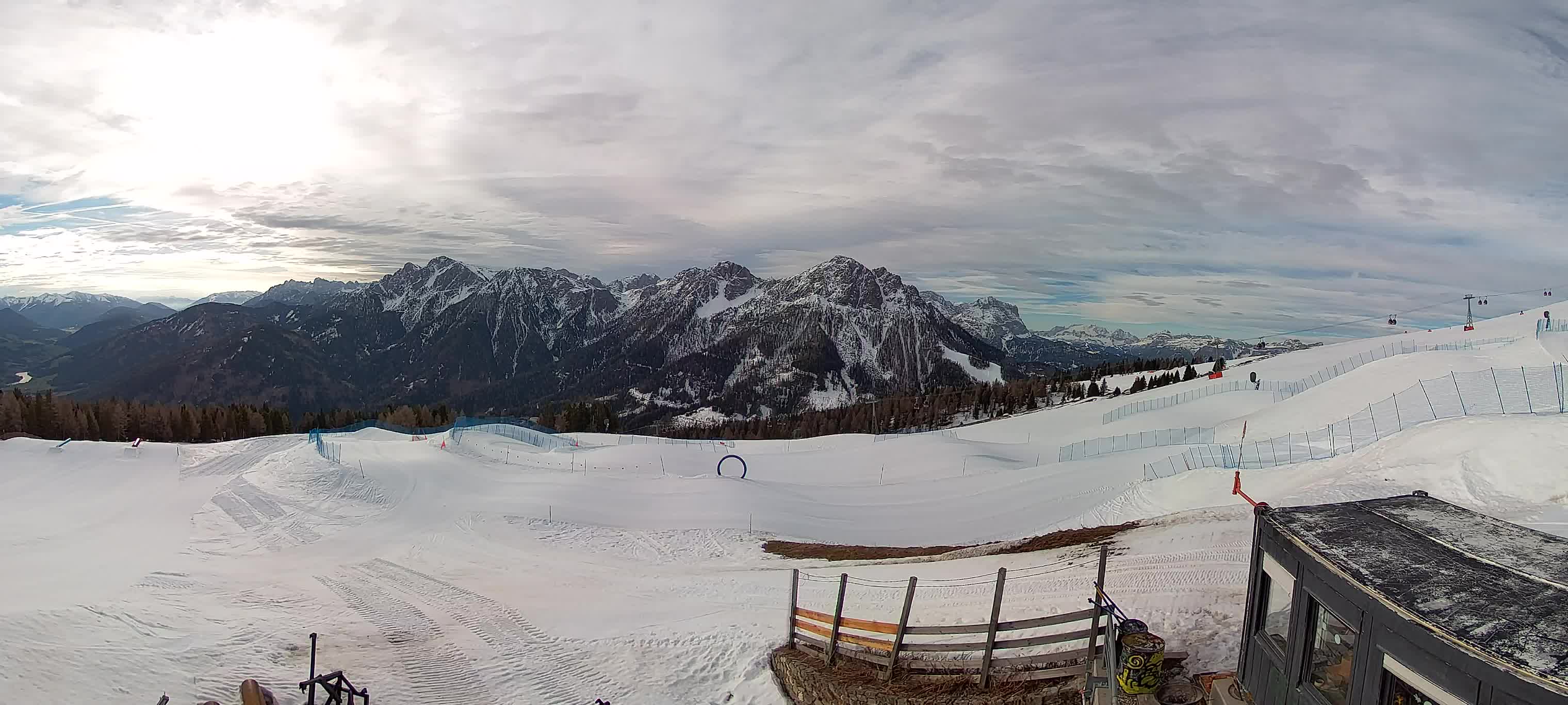 Snowpark Kronplatz live webcam