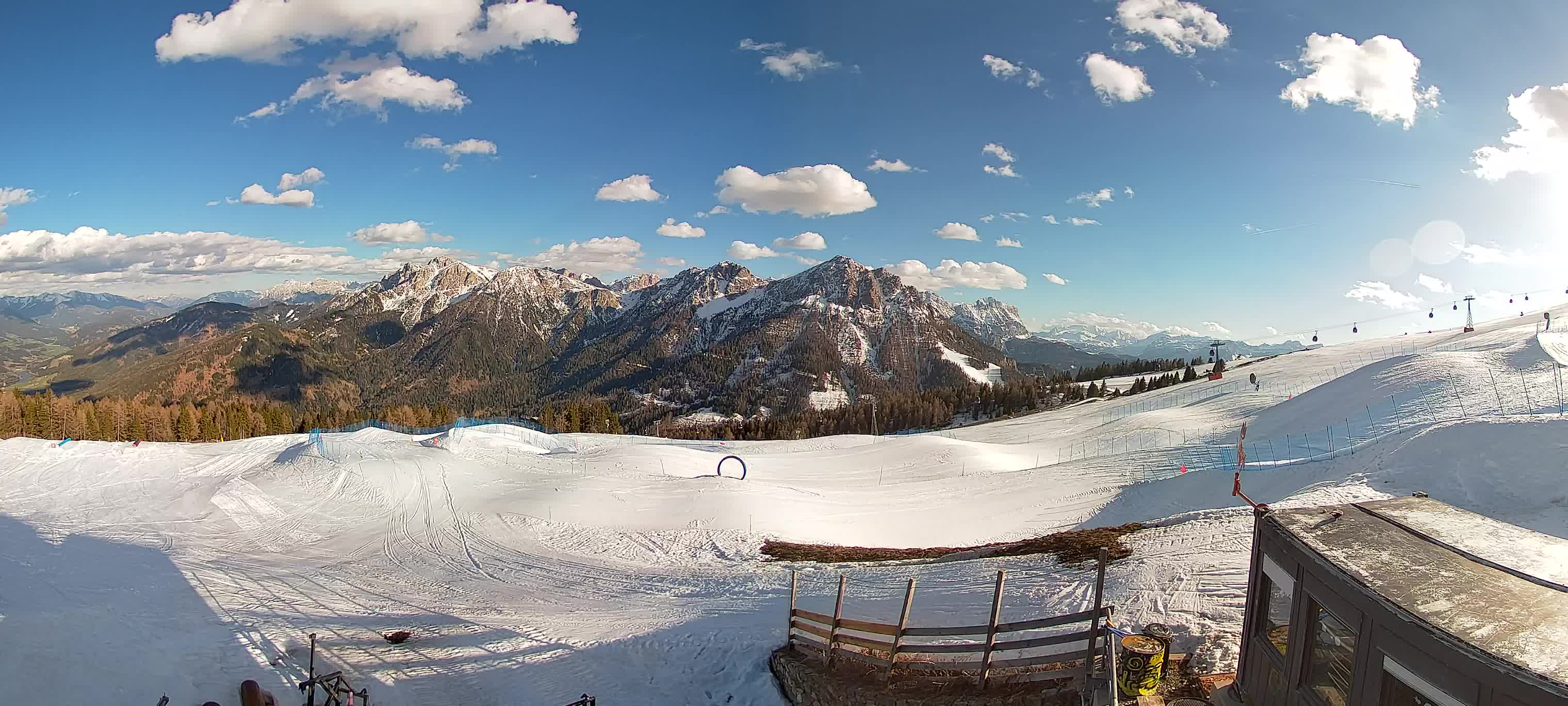 Snowpark Kronplatz live webcam