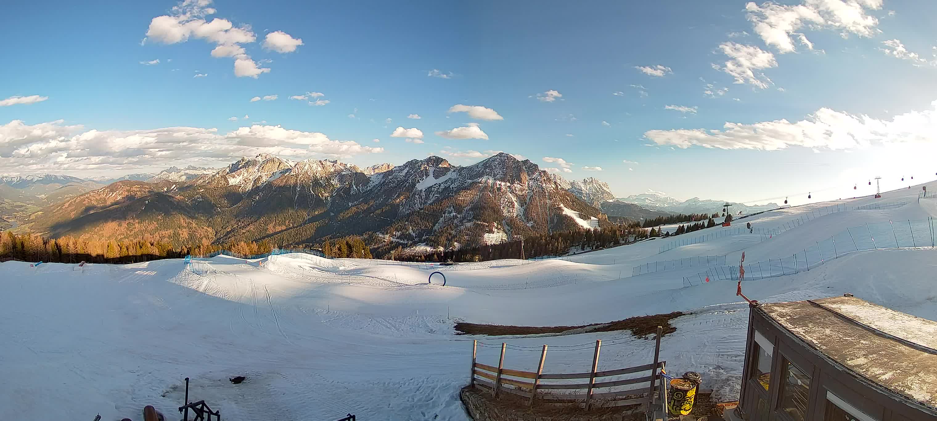 Snowpark Kronplatz live webcam