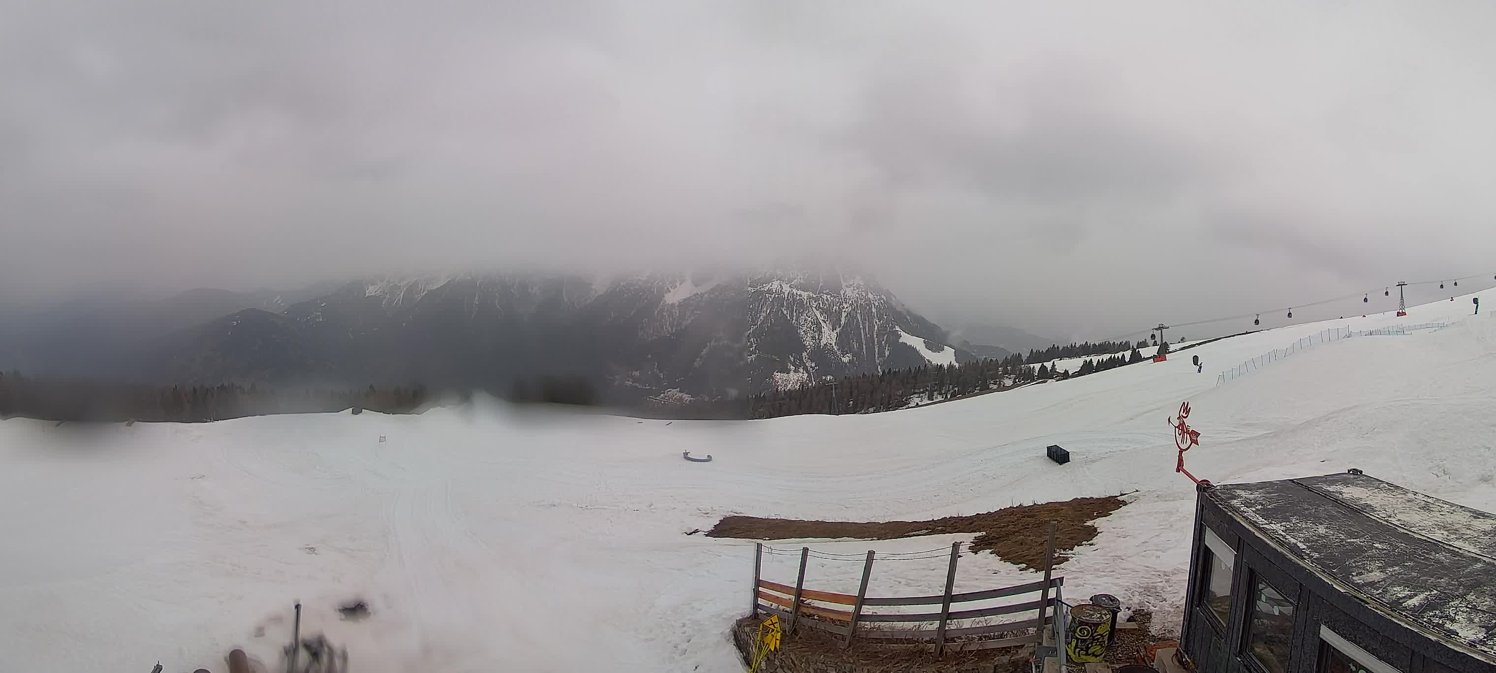 Snowpark Kronplatz live webcam