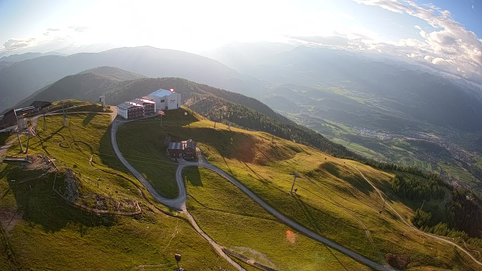 Skigebiet Kronplatz Gipfel | Blick auf Bruneck