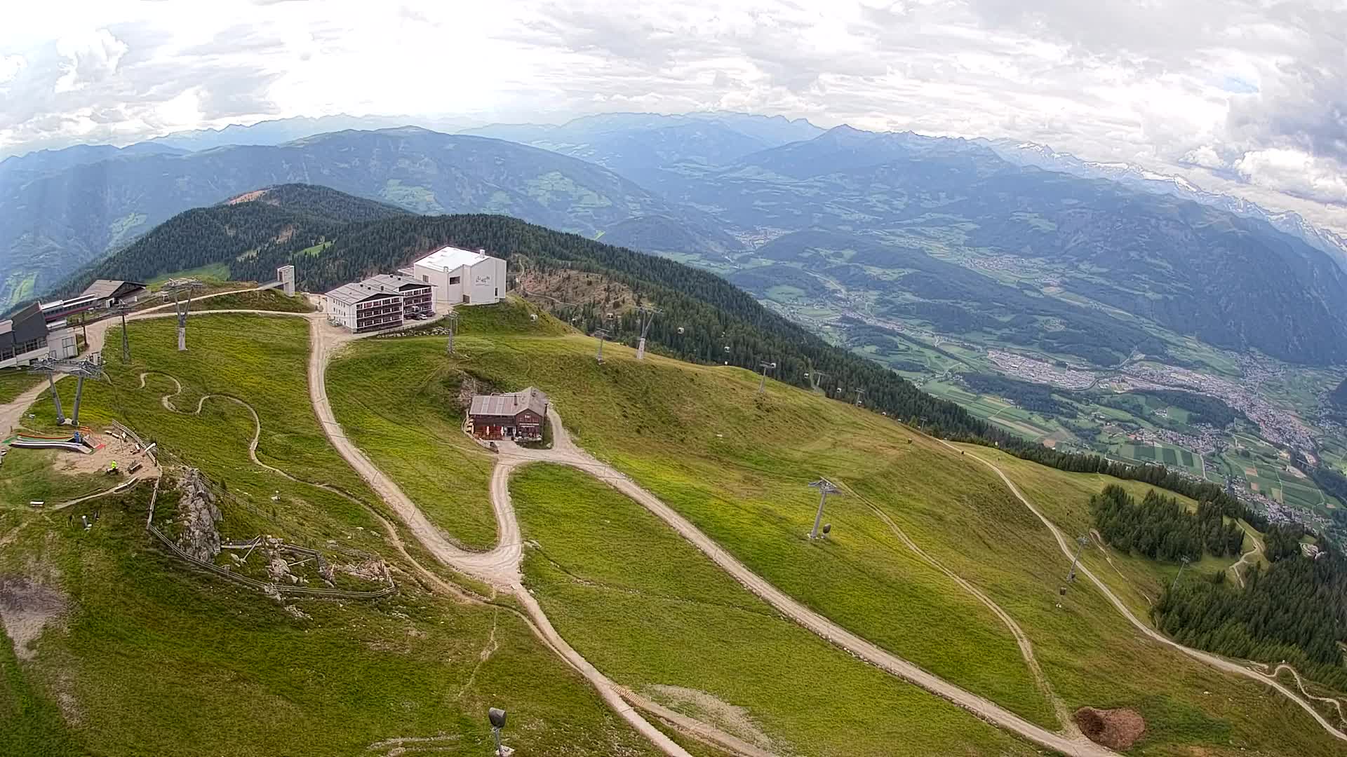 Station de ski Kronplatz sommet | vue sur Brunico