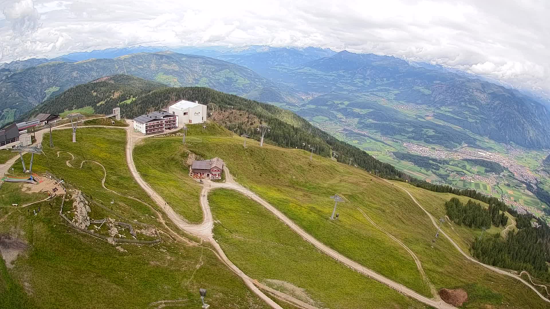 Skigebiet Kronplatz Gipfel | Blick auf Bruneck