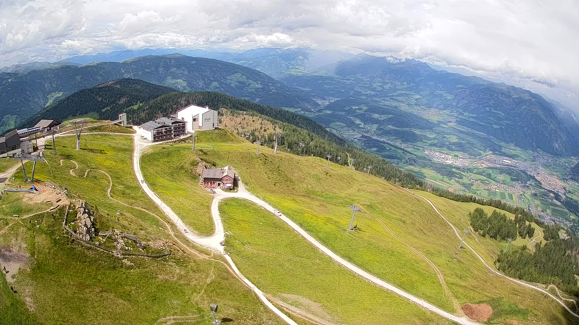 Smučišče Kronplatz – vrh | pogled na Bruneck